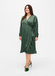 Robe portefeuille en satin à manches longues, Duck Green, Model image number 0