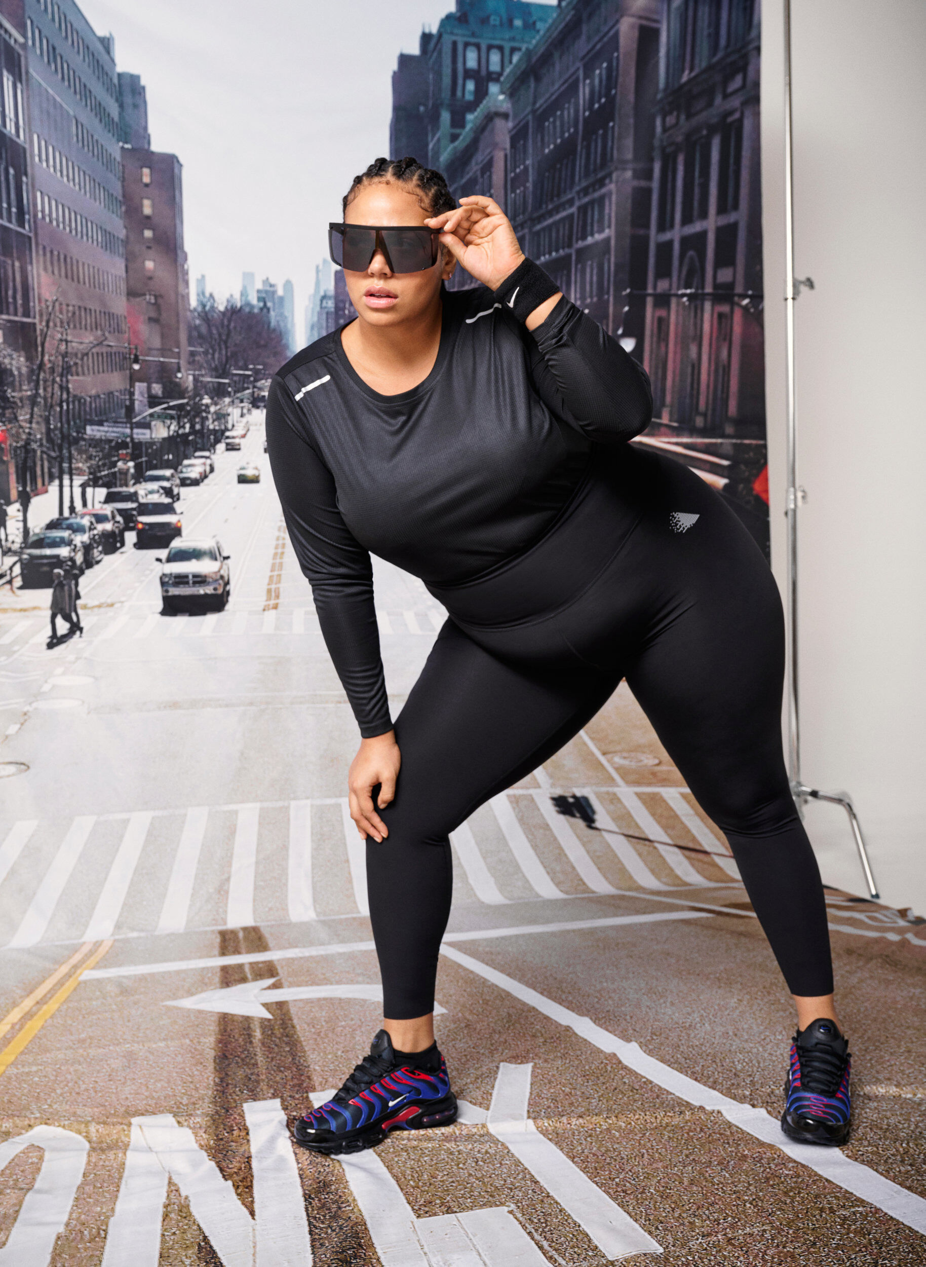 Zizzi Chemisier de sport &agrave; manches longues avec d&eacute;tails r&eacute;fl&eacute;chissants, Black, Image image number 0