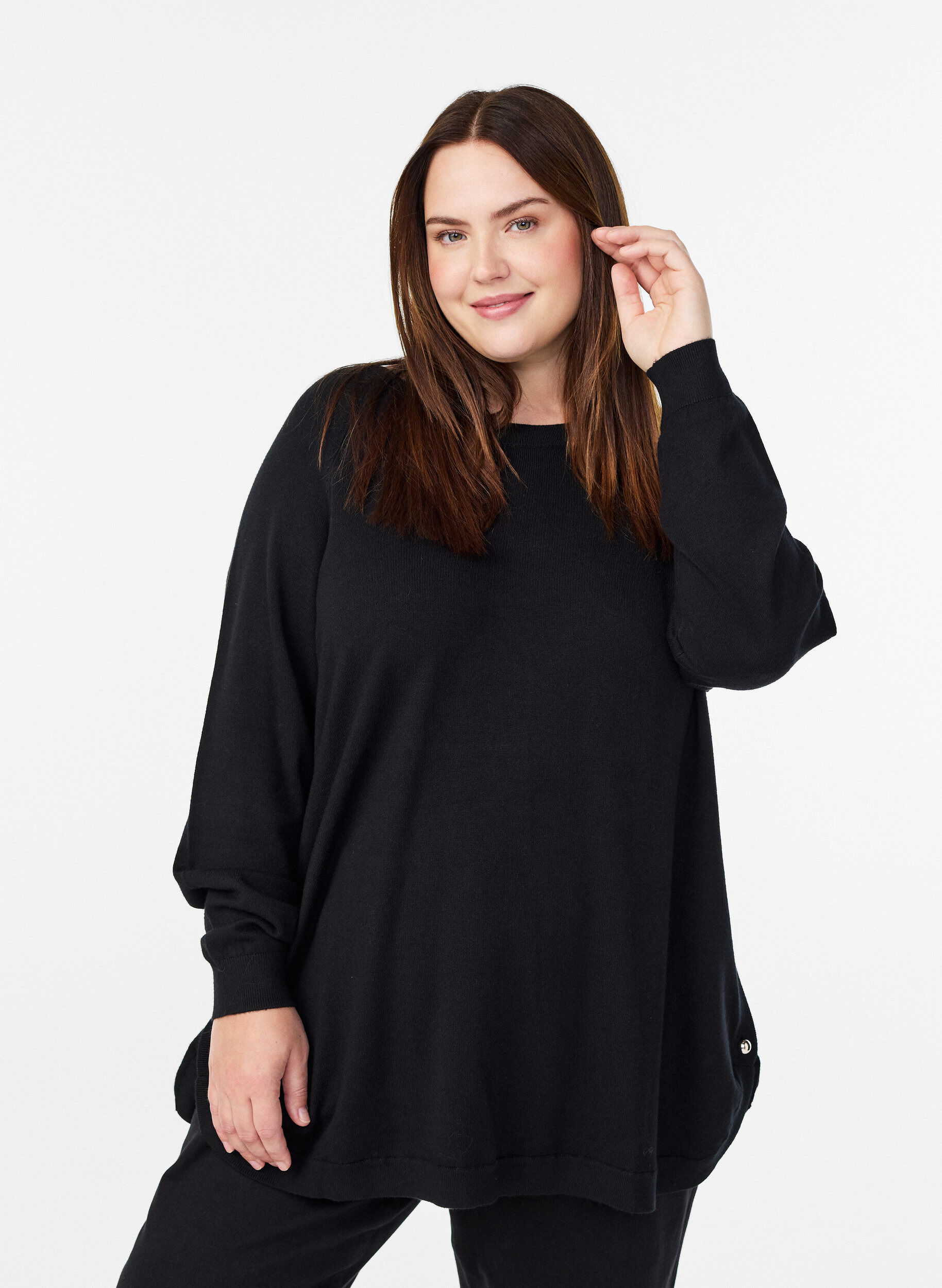 Blouse en maille avec boutons sur le c&ocirc;t&eacute;, Noir, Model
