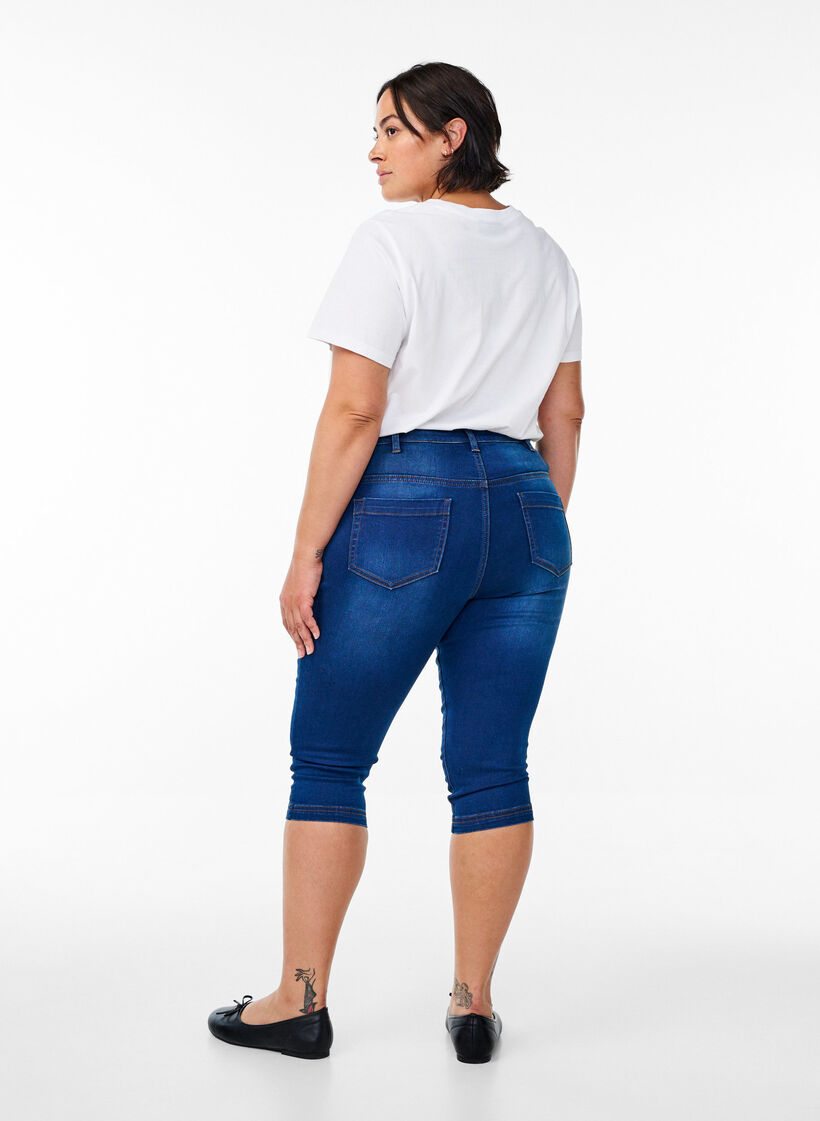 Jean capri Amy &agrave; taille haute et coupe super slim, Bleu, Model image number 1