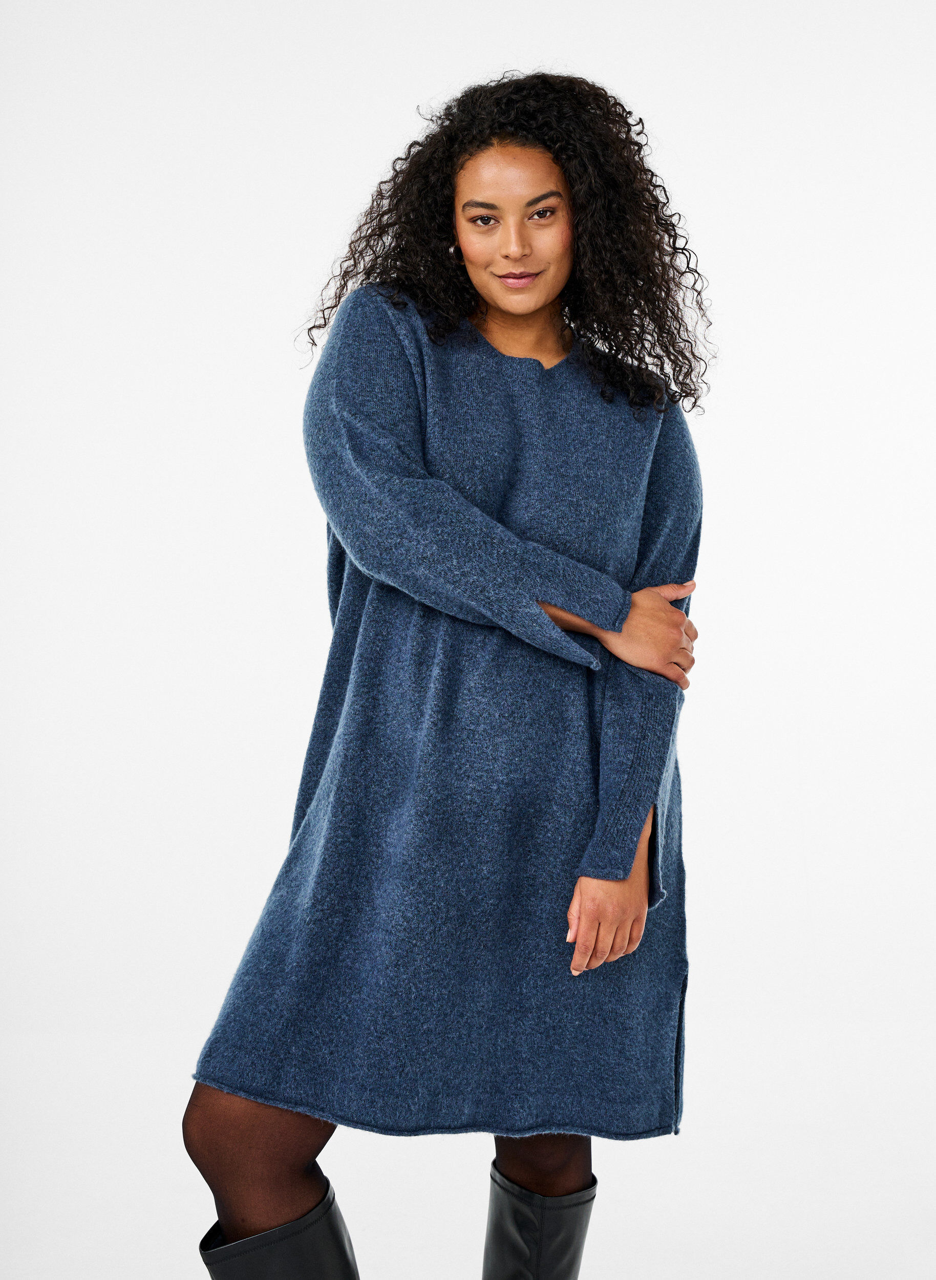 Zizzi Robe en tricot avec des fentes, Bering Sea Mel., Model image number 0