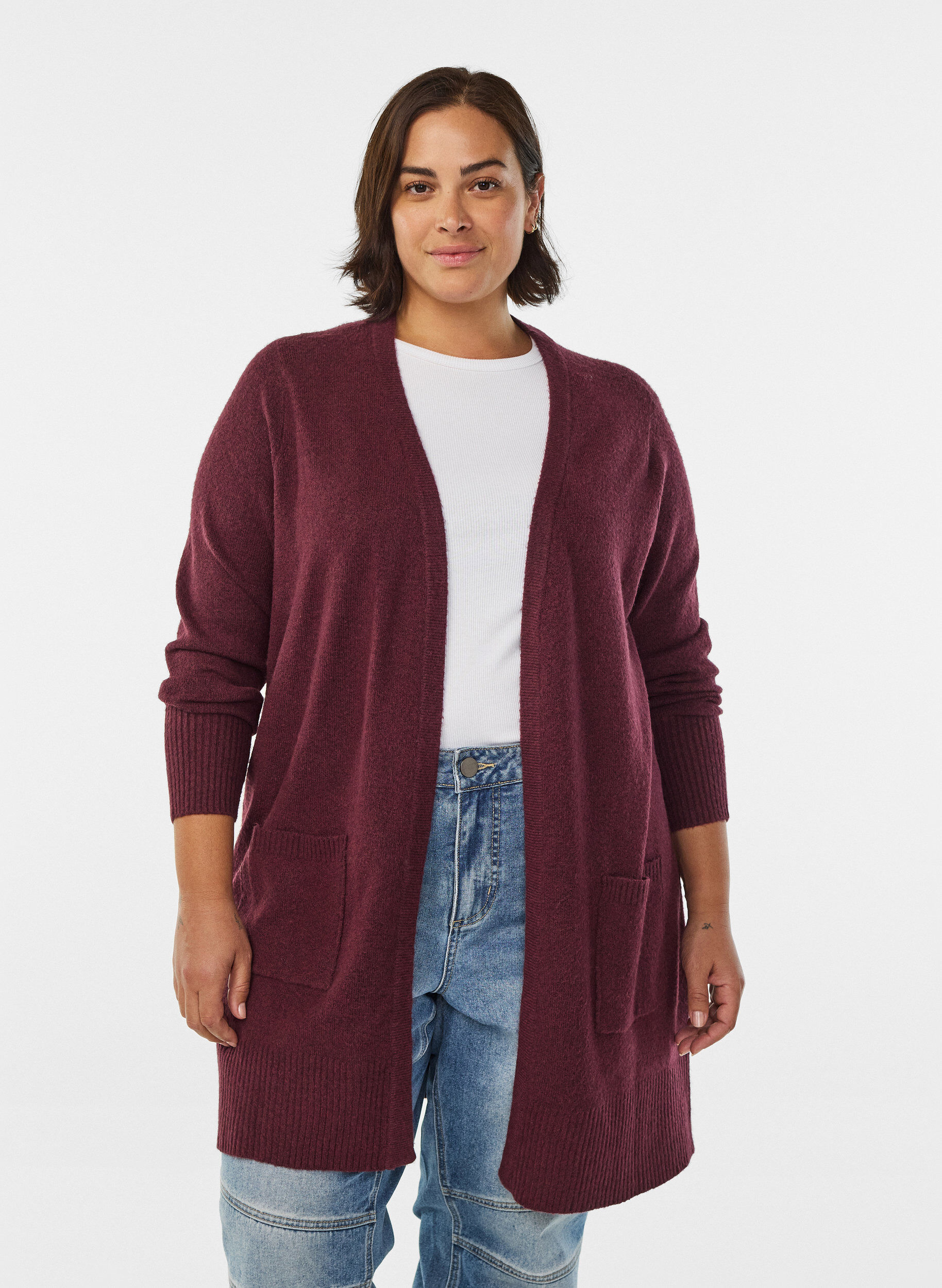 Zizzi Cardigan en tricot c&ocirc;tel&eacute; avec poches, Bordeaux fonc&eacute;, Model image number 0