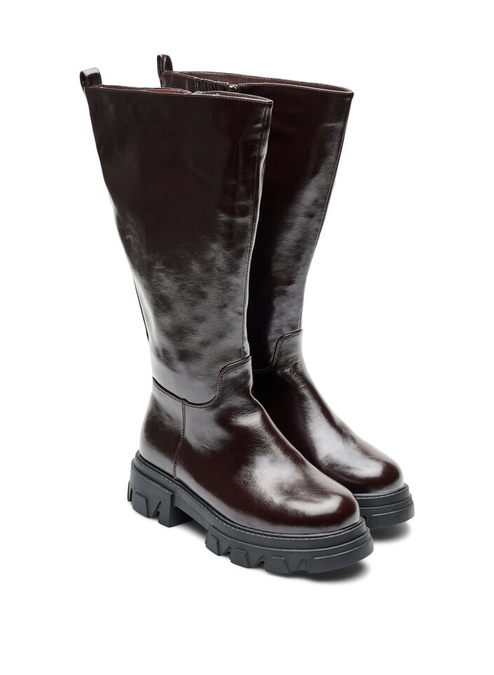 Botte haute avec un aspect l&eacute;g&egrave;rement craquel&eacute;, Marron, Packshot