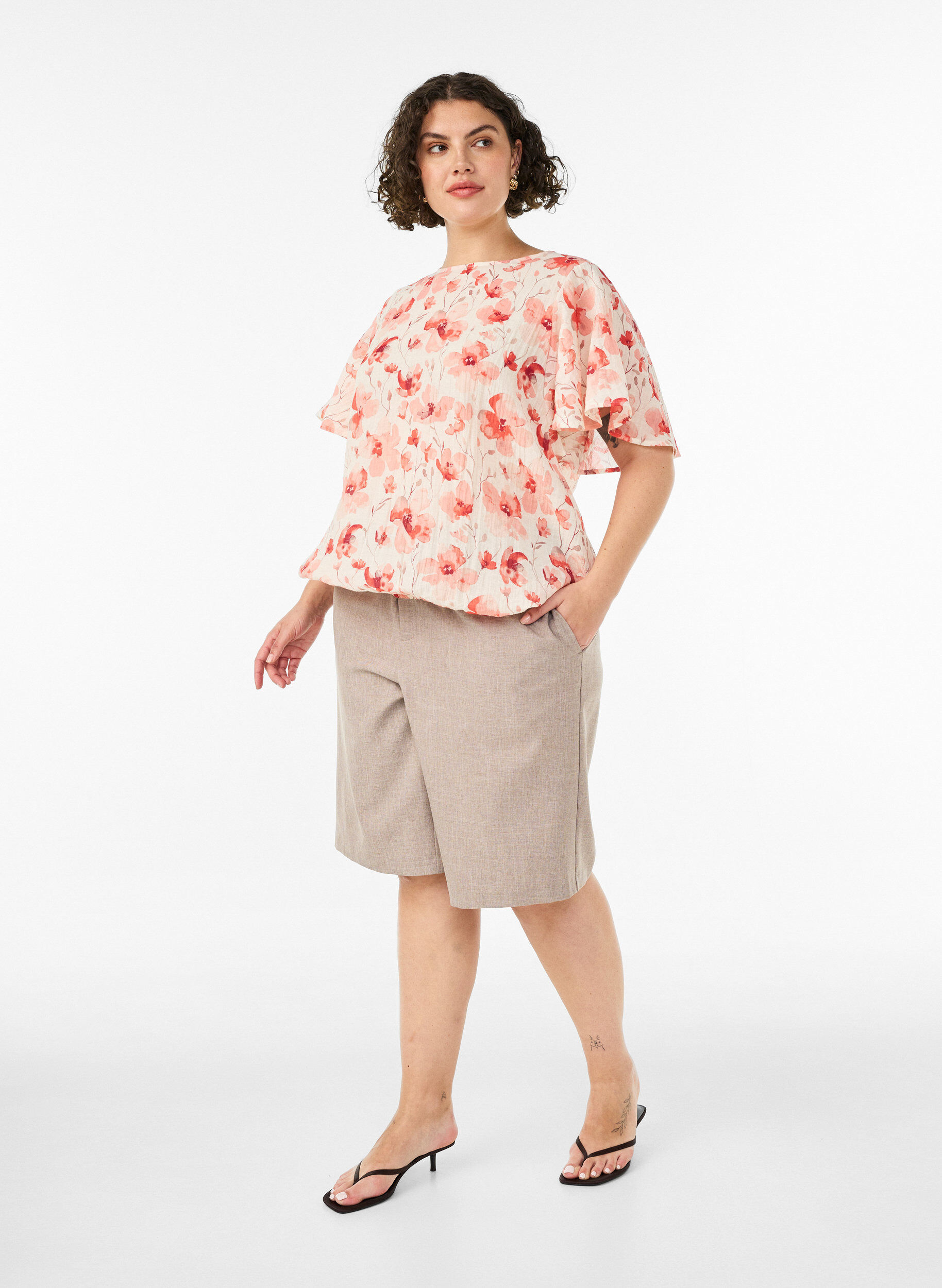 Blouse coupe ballon avec manches papillon, Corail, Model