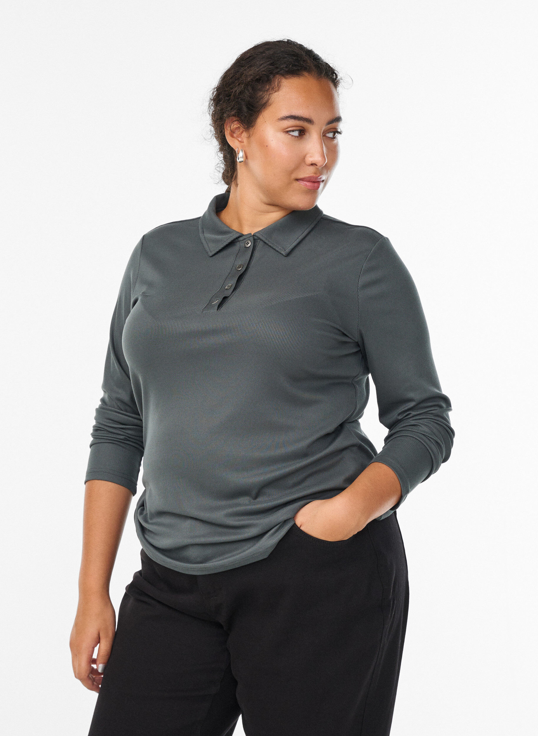 Polo en maille c&ocirc;tel&eacute;e douce &agrave; manches longues, Vert fonc&eacute;, Model