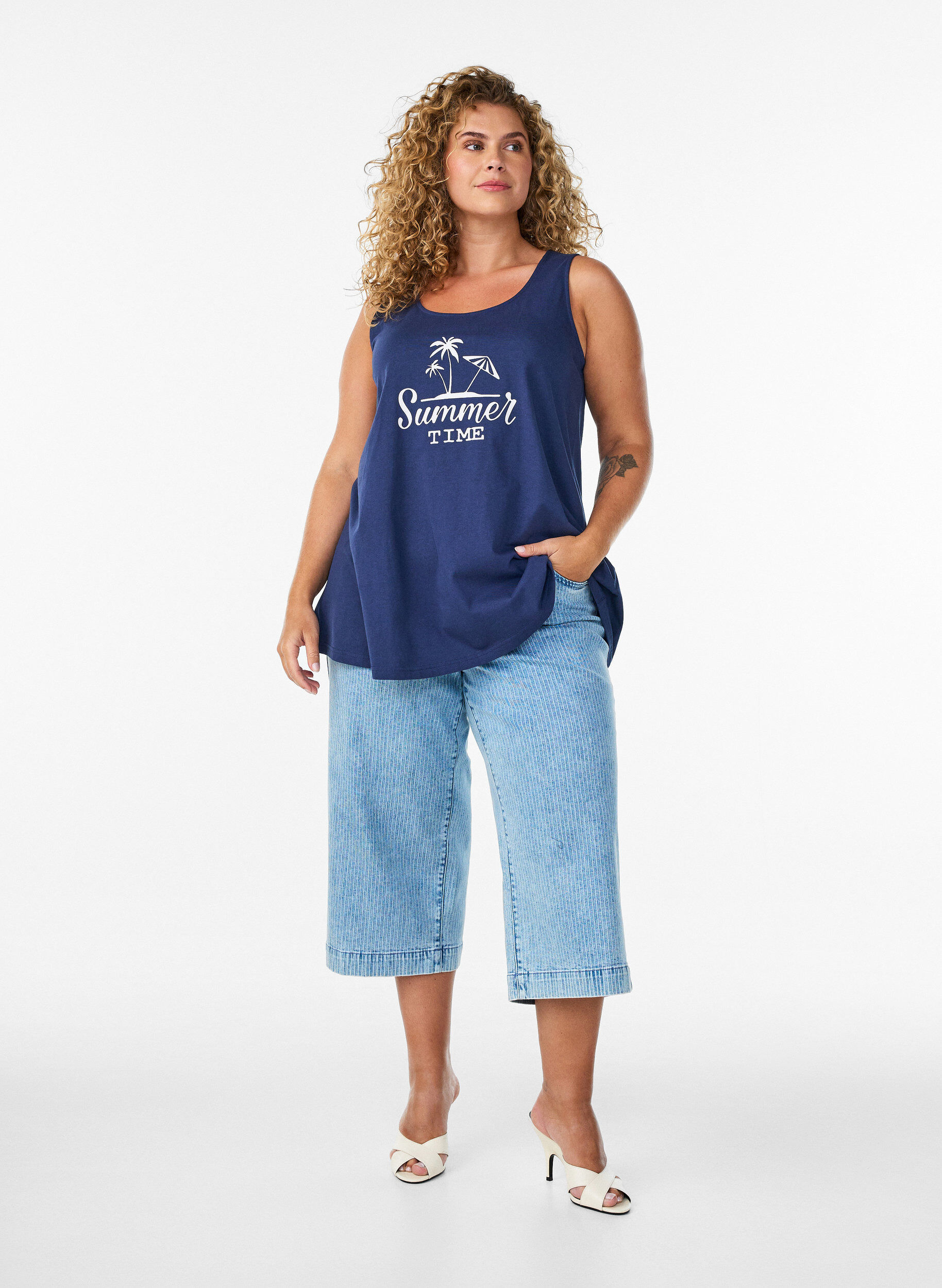 ZizziTop en coton avec forme en A, Bleu, Model image number 1