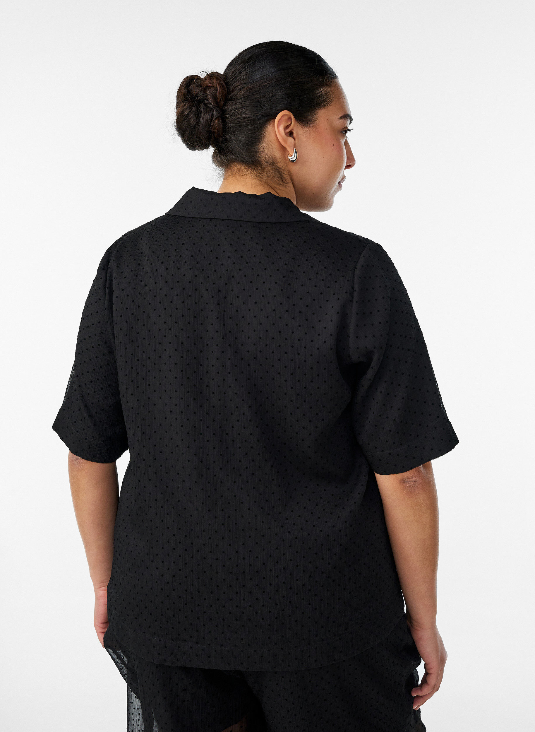 ZizziChemisier &agrave; pois avec revers, Noir, Model image number 2