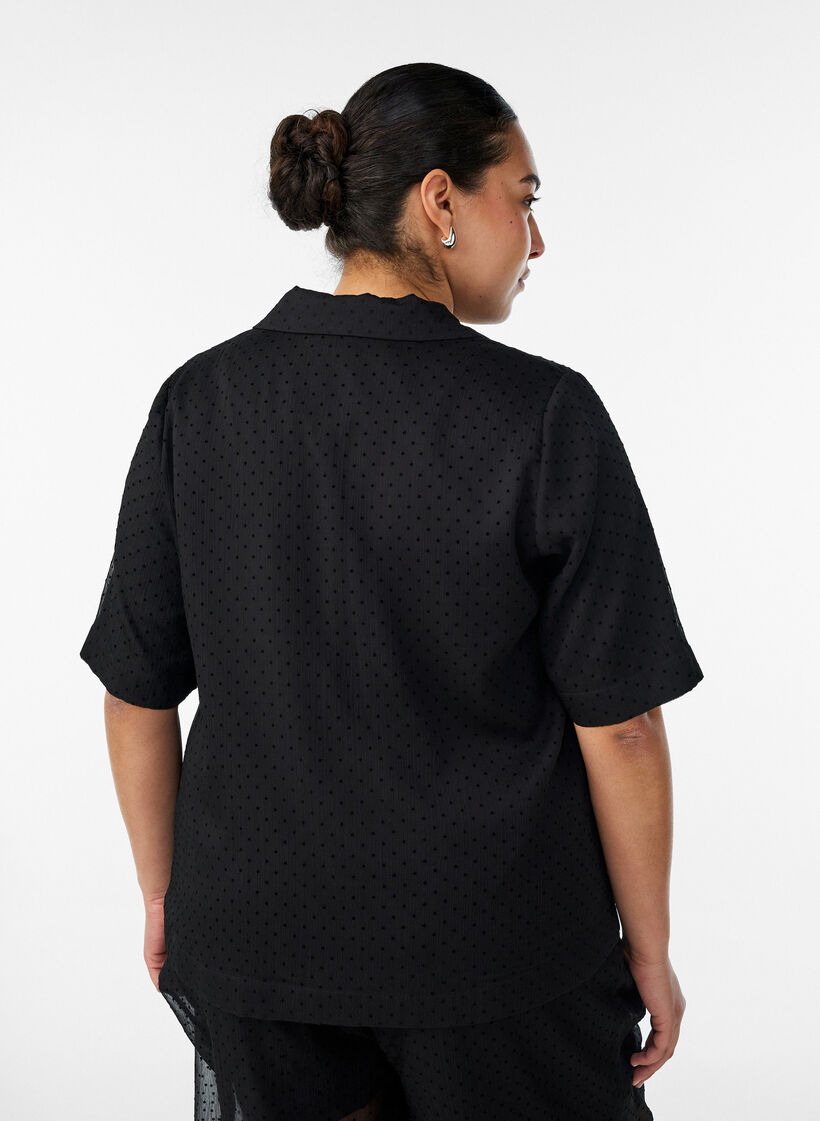 Chemisier &agrave; pois avec revers, Noir, Model