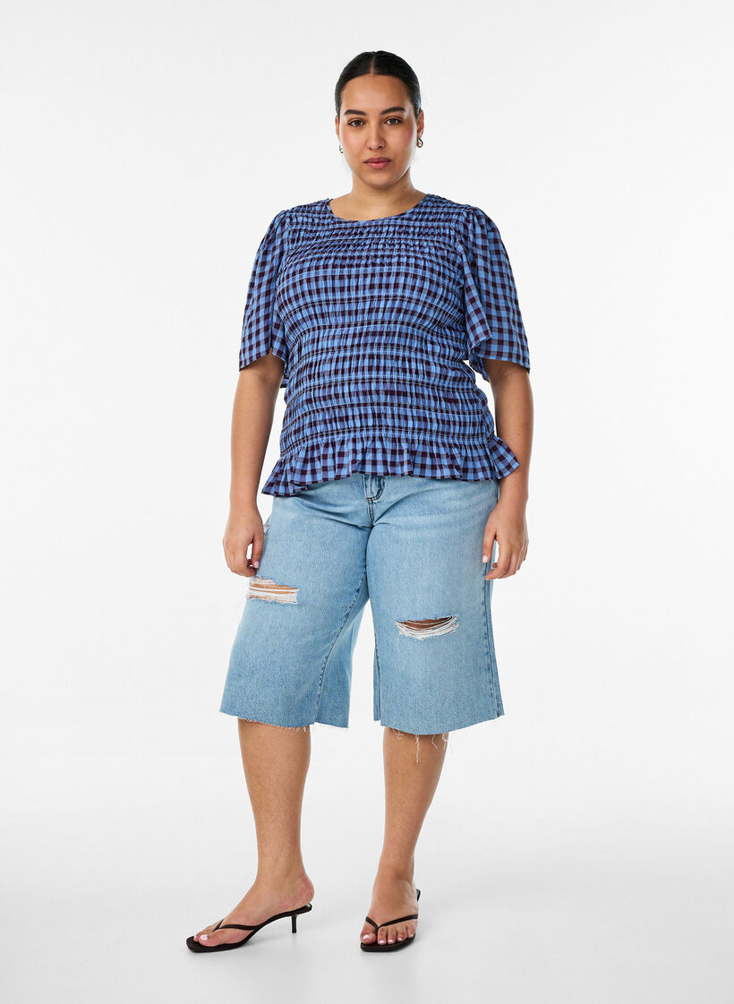 Blouse smock&eacute;e &agrave; carreaux vichy et ourlet &agrave; volants, Bleu, Model image number 1