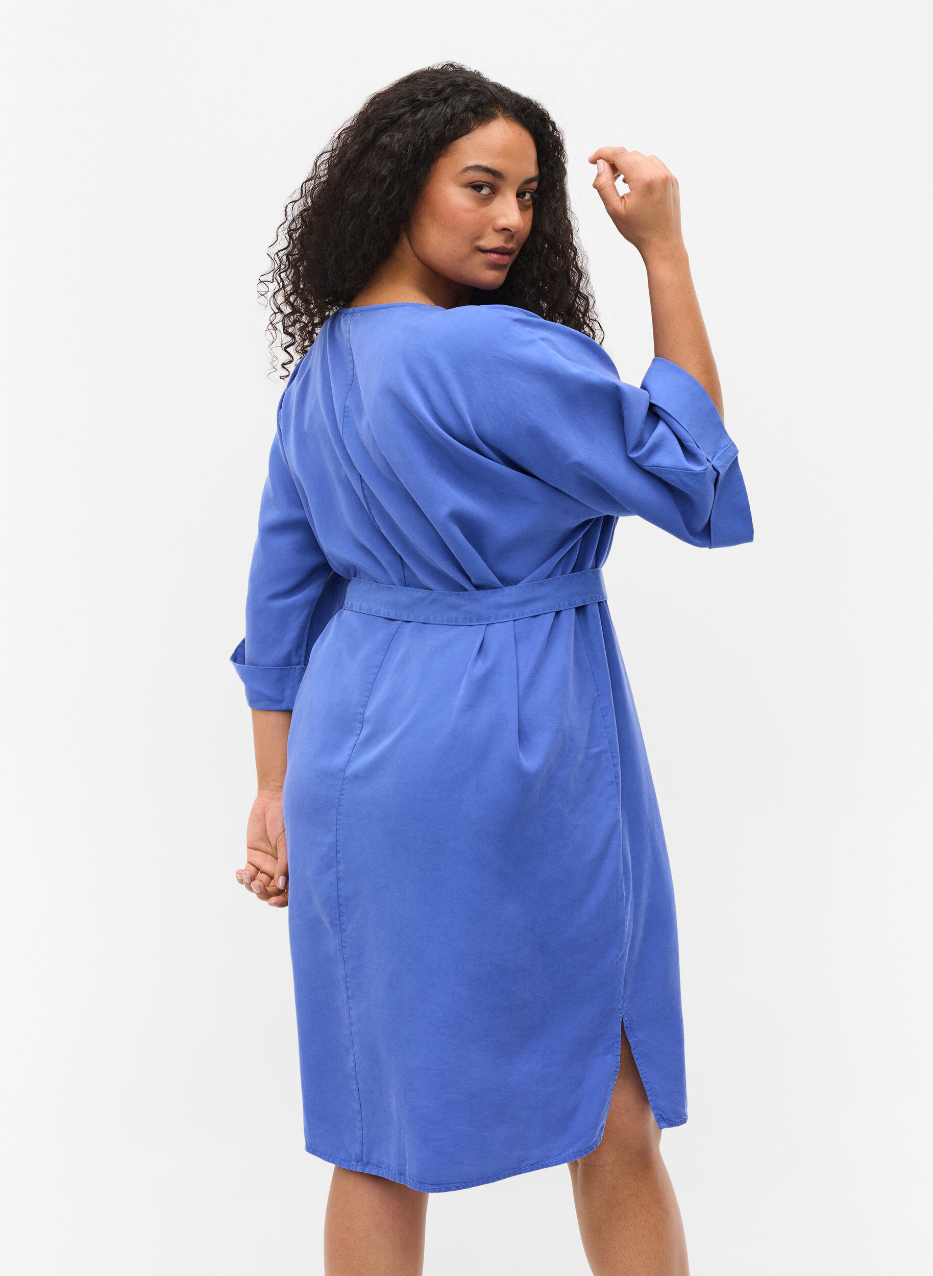ZizziRobe &agrave; manches 3/4 avec une ceinture &agrave; nouer, Bleu intense, Model image number 2