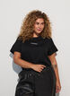 T-shirt en coton avec badge texte, Noir, Model image number 0
