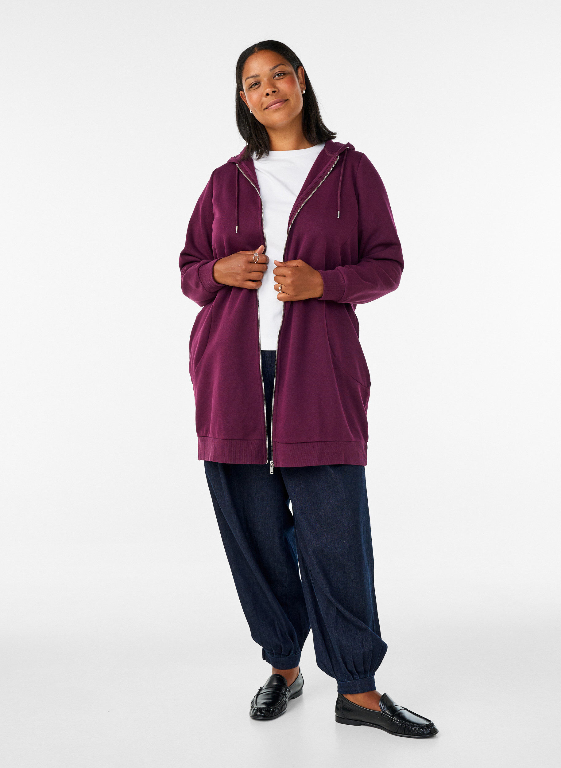 ZizziSweat &agrave; capuche long avec zip et poches, Violet, Model image number 1