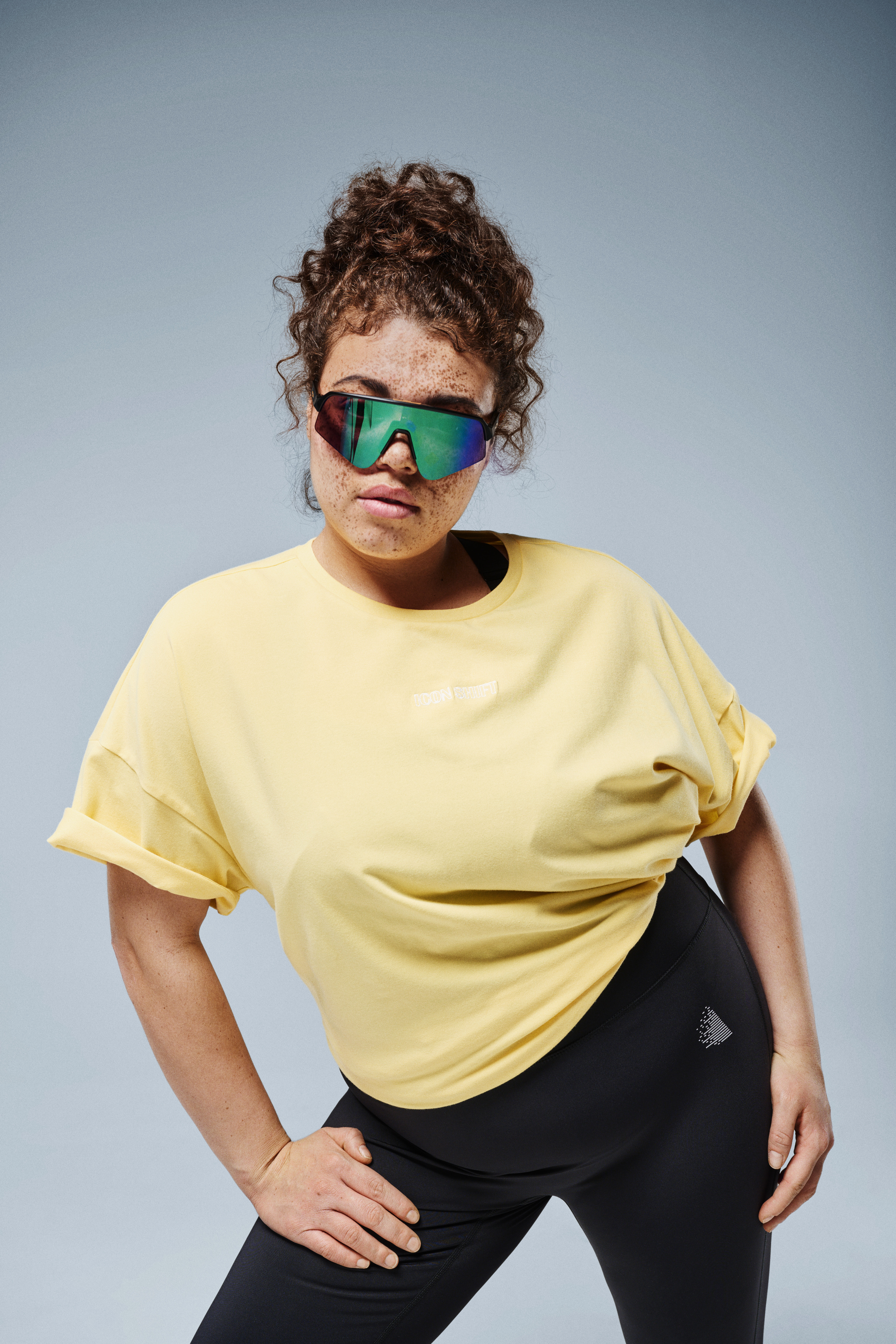 T-shirt et sweat &agrave; capuche, , Model