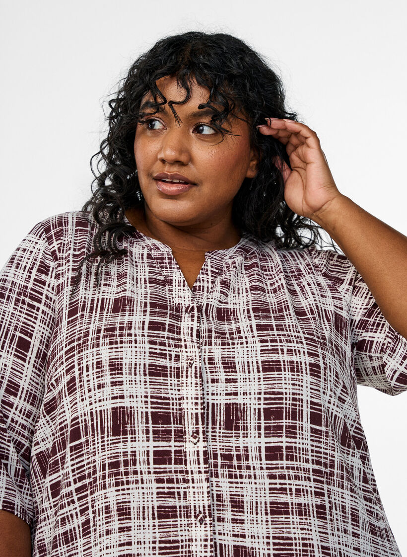 Robe midi de forme A avec manches courtes, Bordeaux foncé, Model image number 2