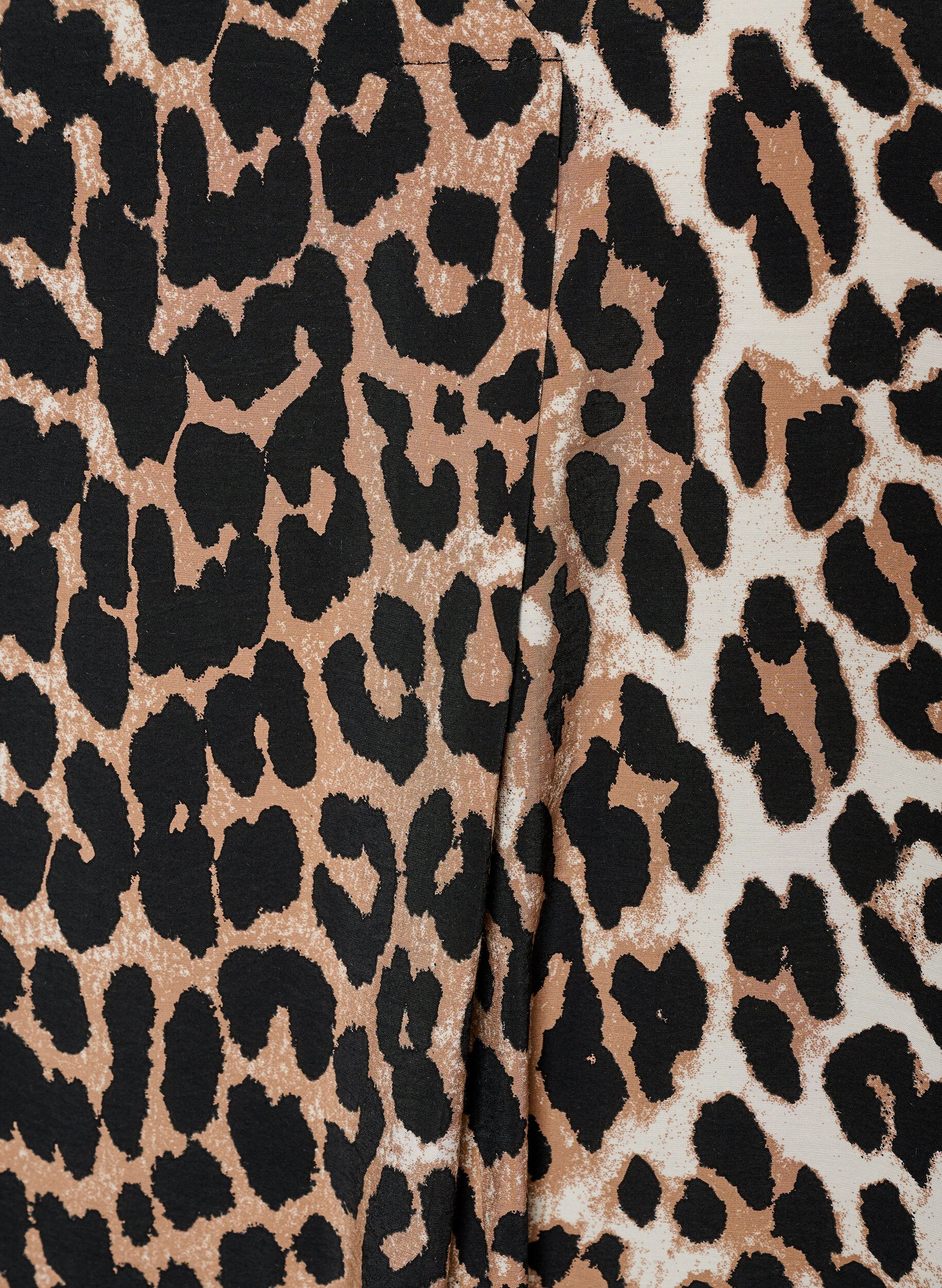 ZizziRobe &agrave; col en V en viscose, Marron, Packshot image number 2