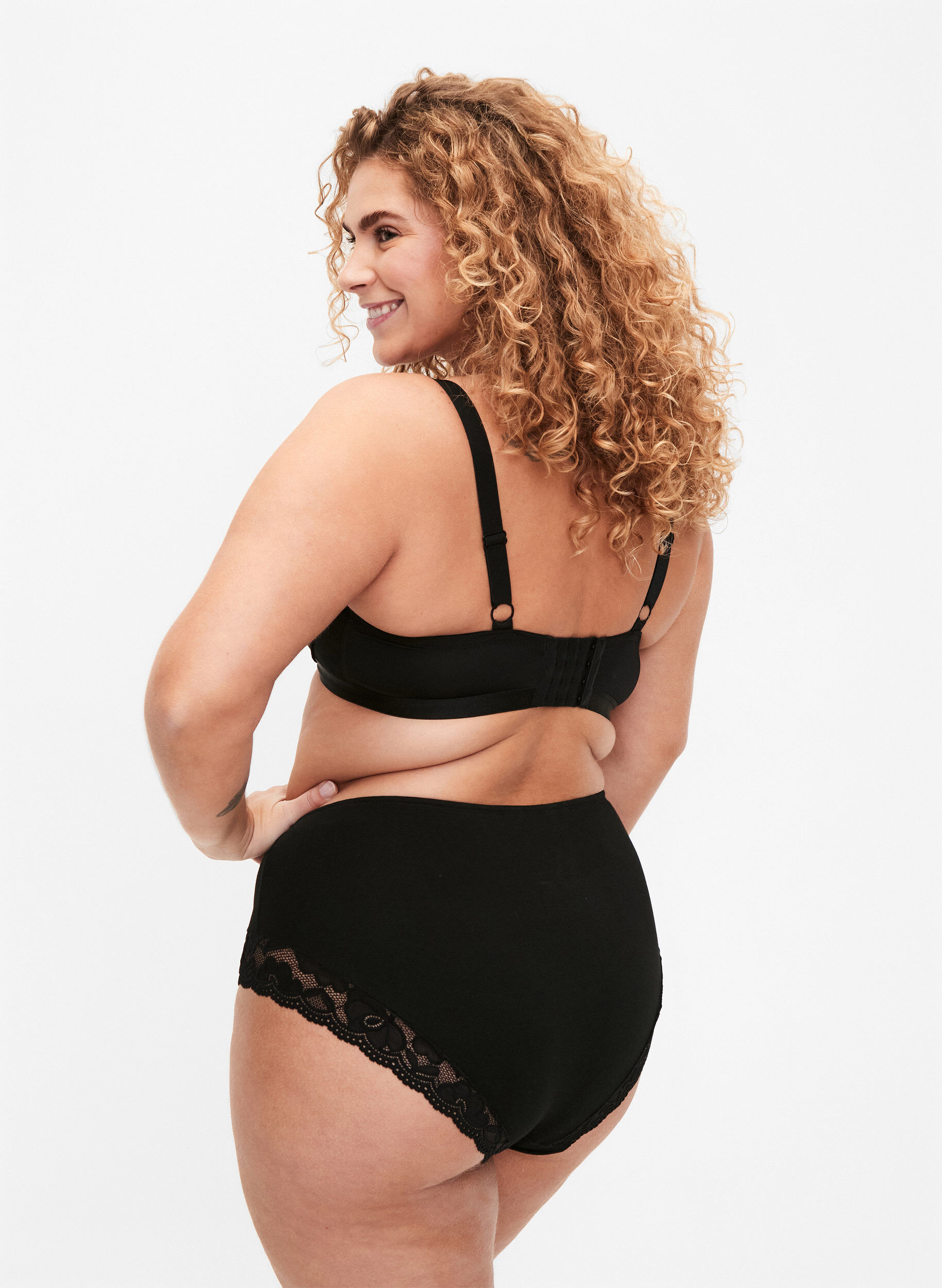 ZizziLot de 3 culottes taille haute avec bordure en dentelle, Noir, Model image number 2