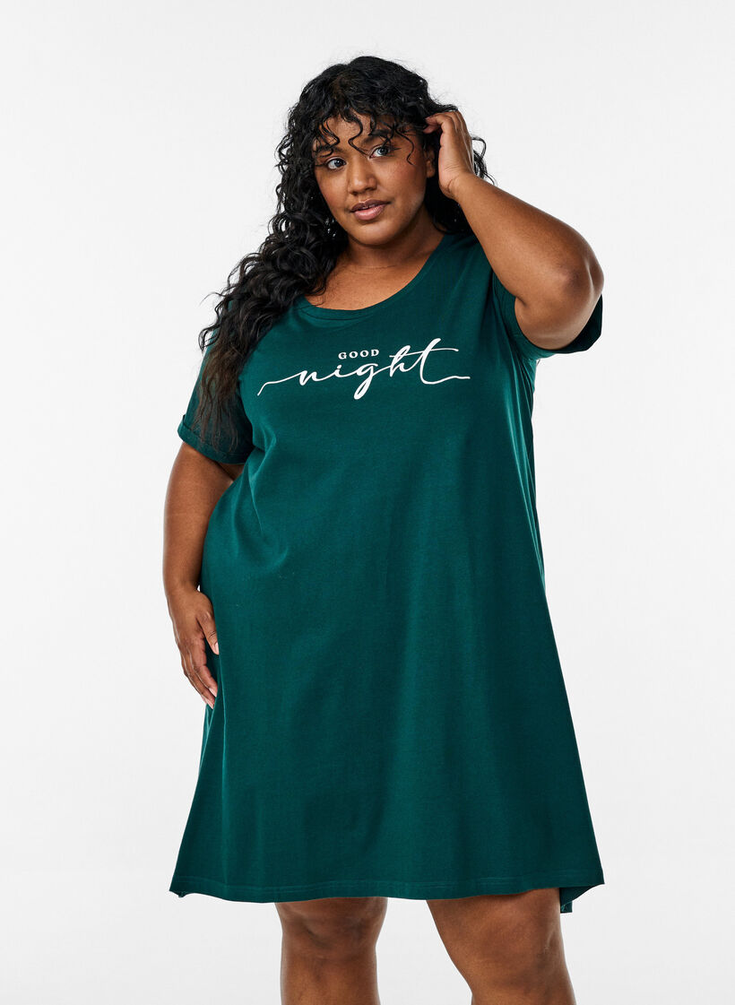 Chemise de nuit &agrave; manches courtes en coton biologique, Vert fonc&eacute;, Model image number 0