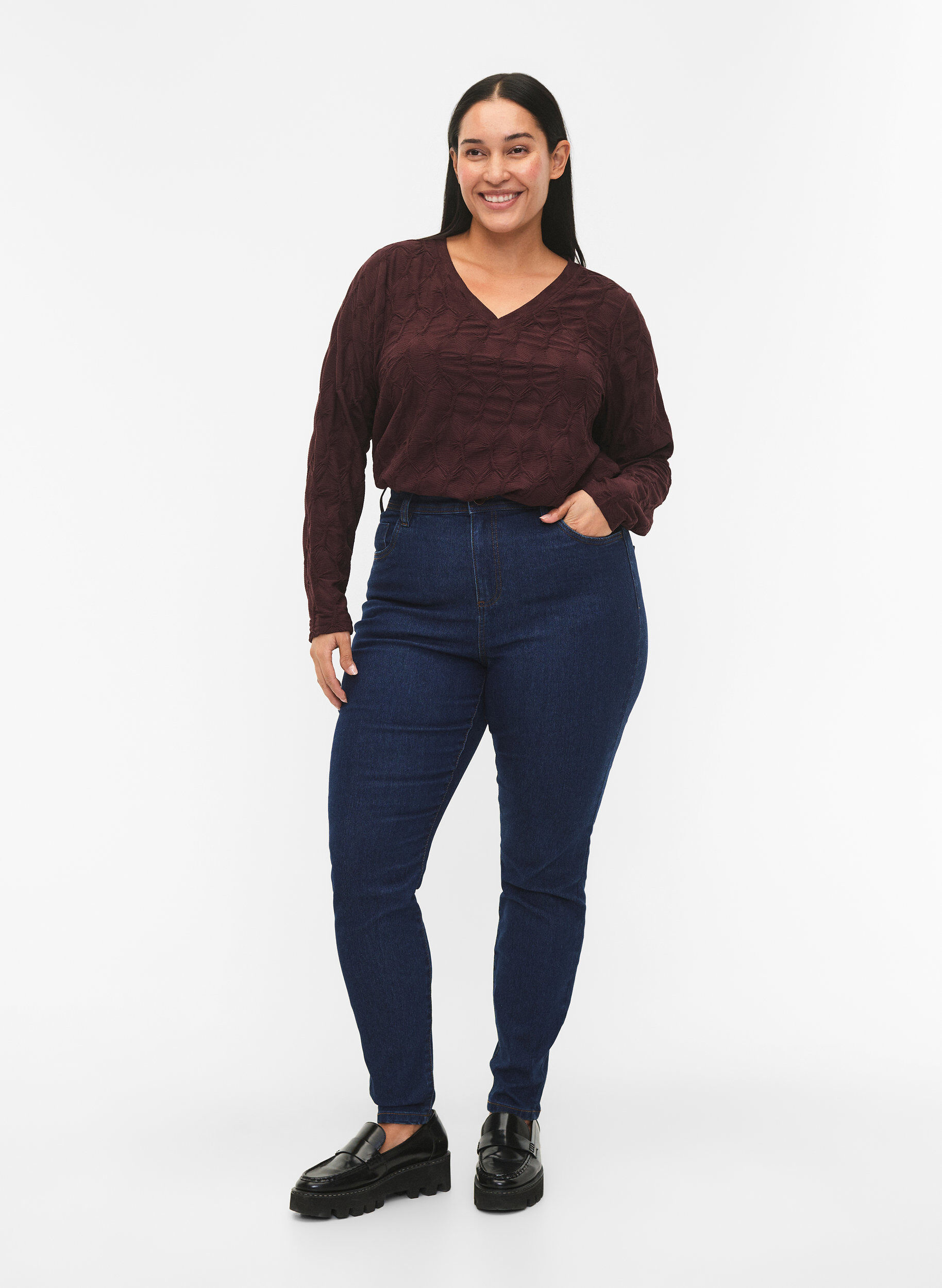 Zizzi FLASH - Chemisier &agrave; manches longues structur&eacute;	, Fudge, Model image number 2