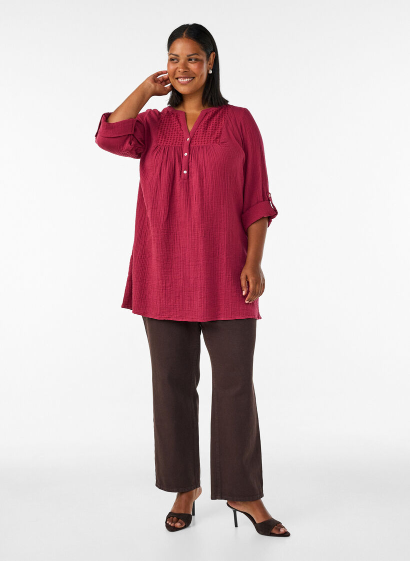 Tunique en mousseline de coton avec broderie anglaise, Rouge, Model image number 1