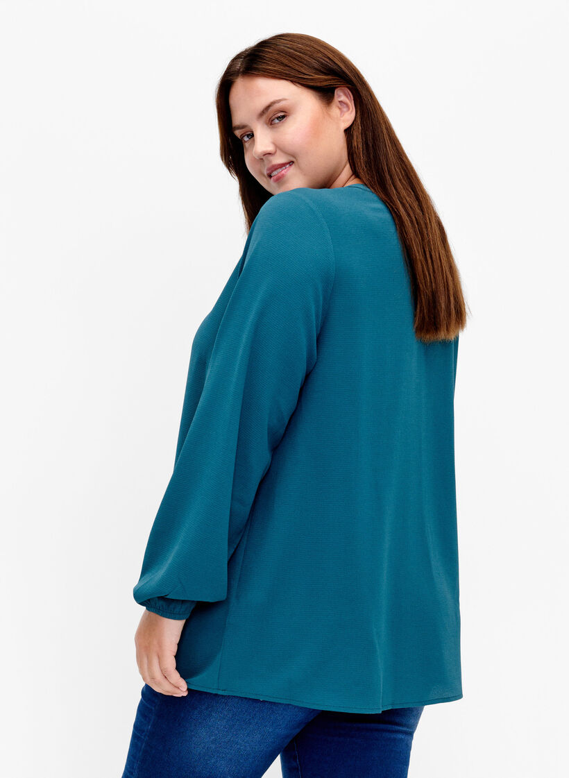 Haut de couleur unie avec col en V, Deep Teal, Model image number 1