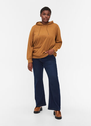 Sweatshirt avec citation, Rubber Mel, Model image number 2