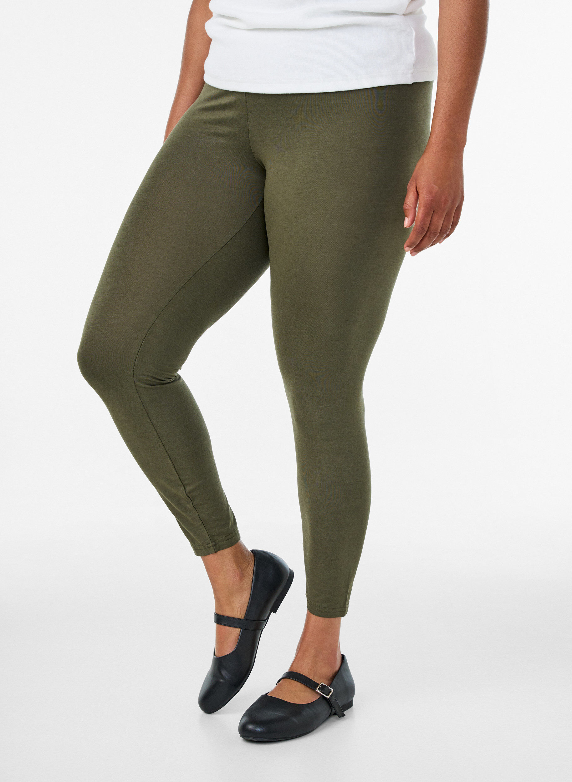 Leggings basiques en viscose, Vert Kaki, Model