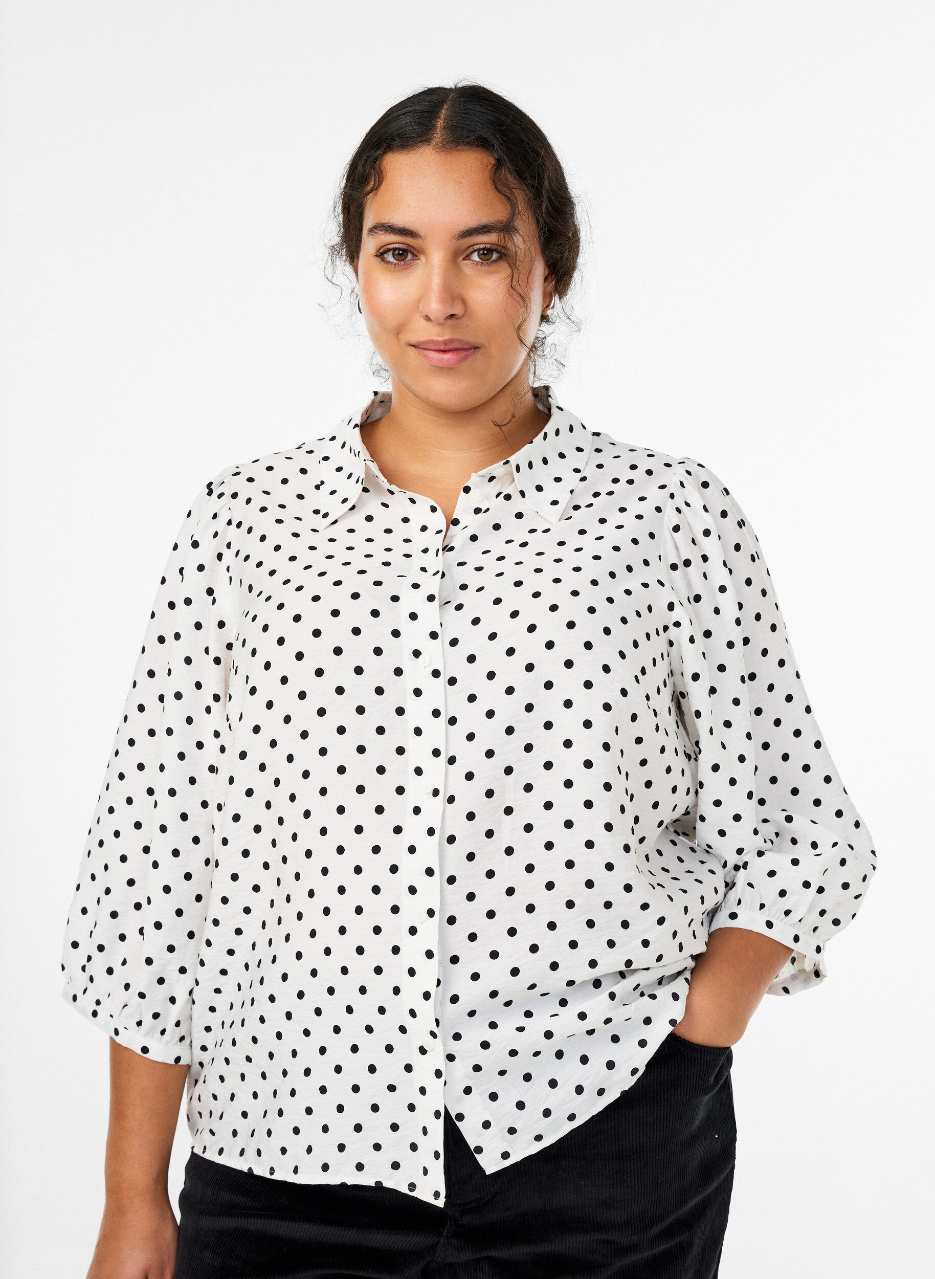 ZizziChemisier &agrave; pois et manches 3/4, Blanc, Model image number 0