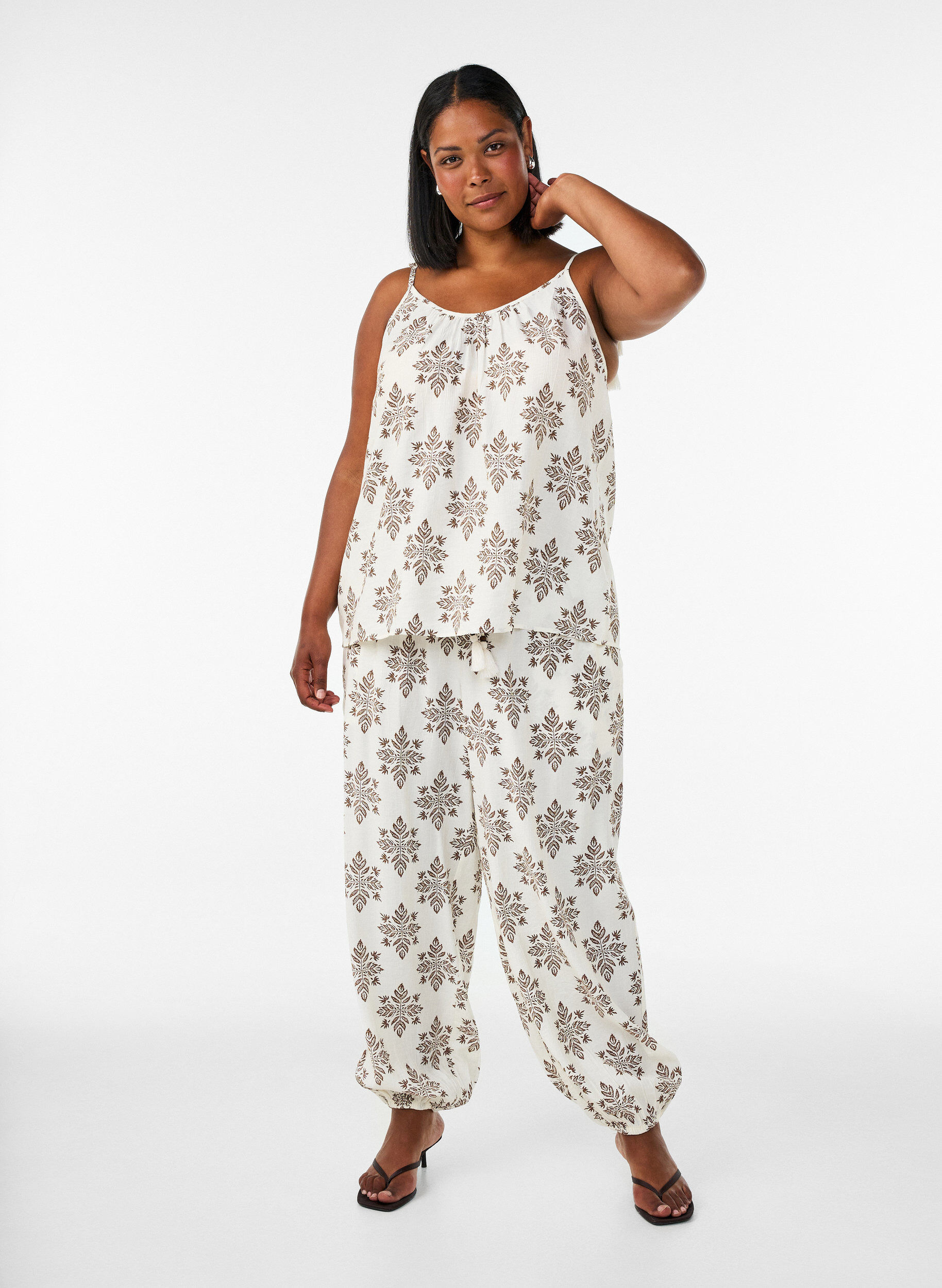 ZizziHaut &agrave; motifs avec bretelles &agrave; nouer, Vanille, Model image number 1