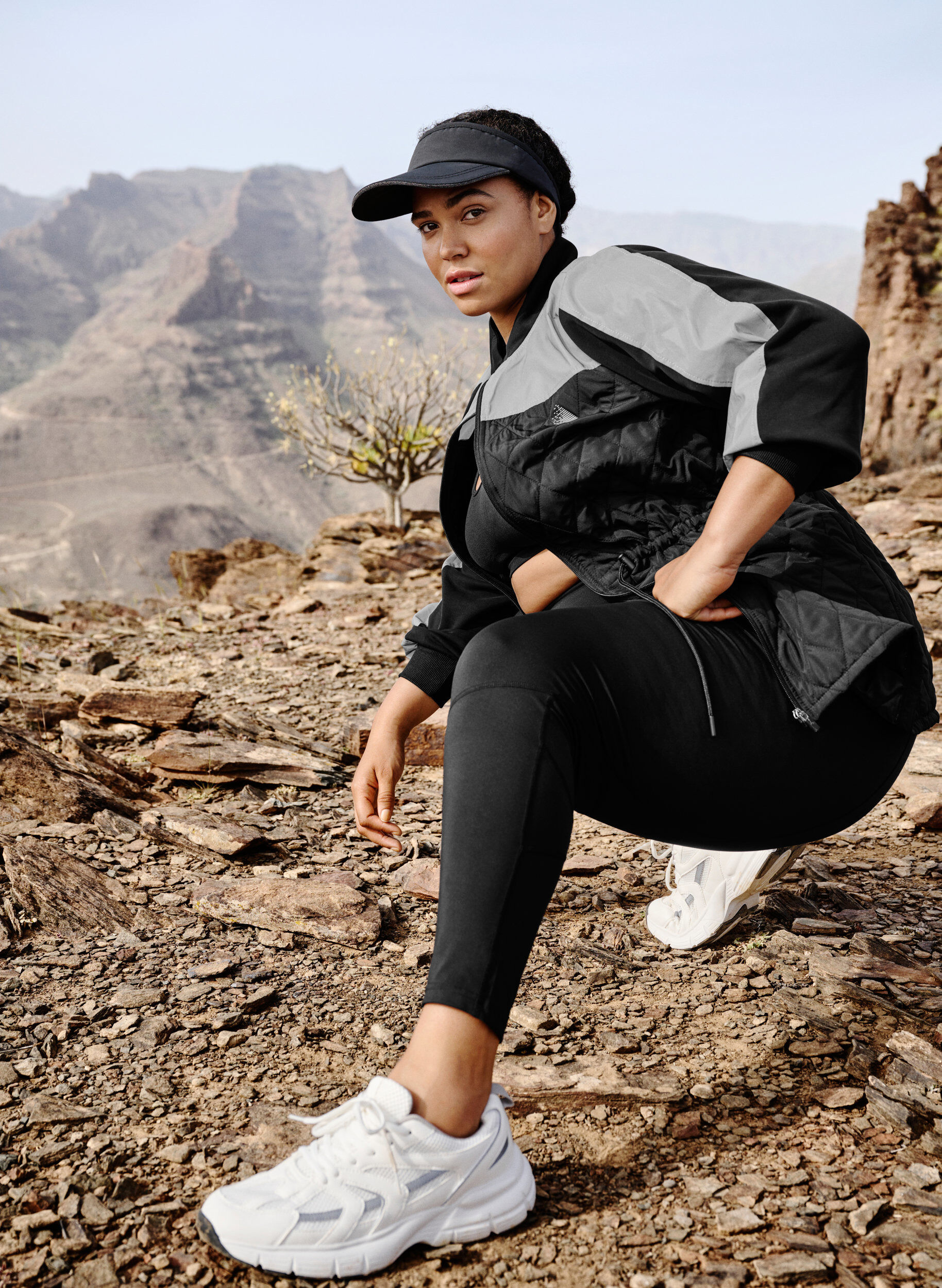 Zizzi Veste de sport r&eacute;fl&eacute;chissante avec taille r&eacute;glable, Black w. Reflex, Image image number 0