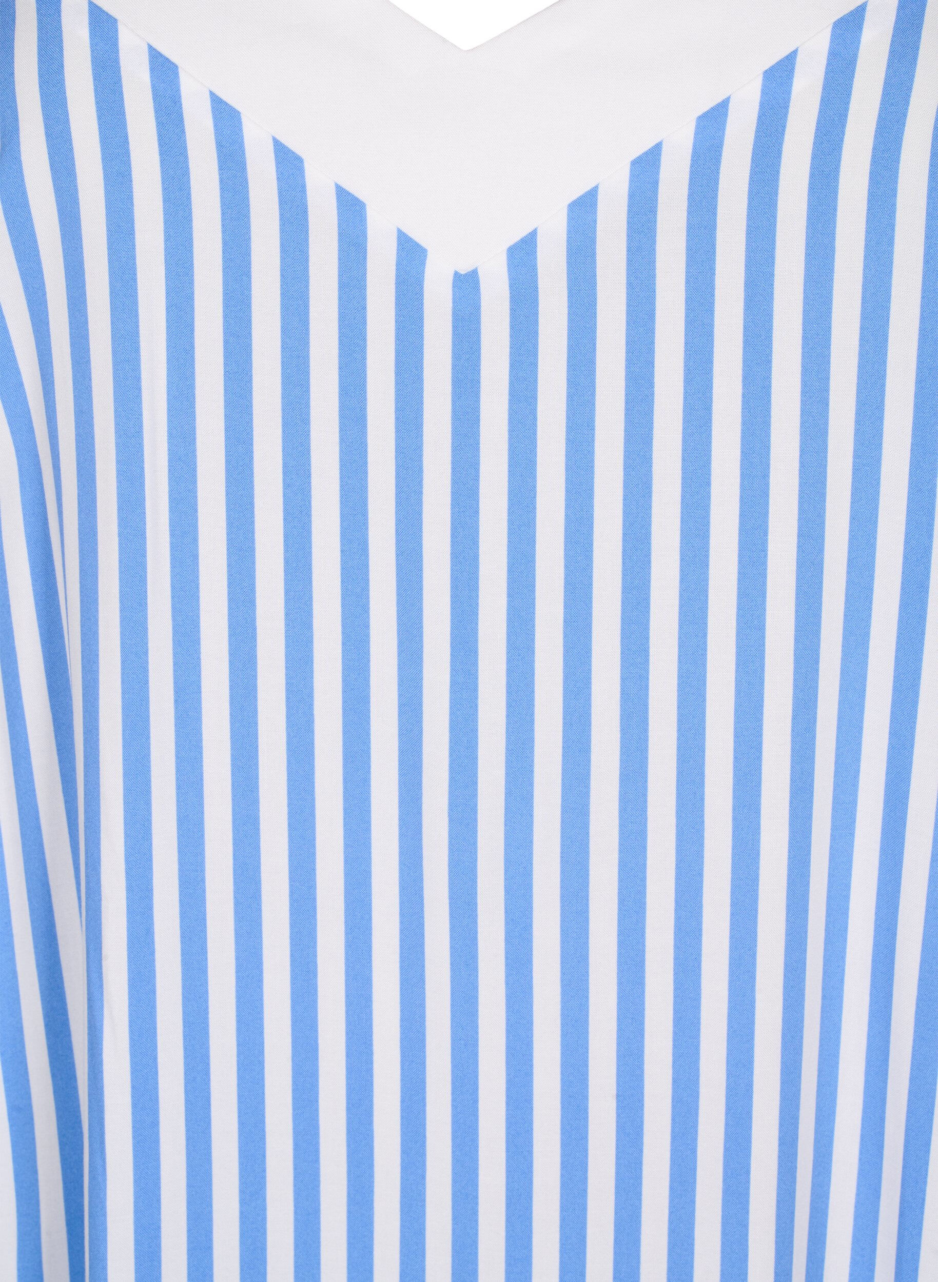 Zizzi FLASH - Robe &agrave; bretelles ray&eacute;e en viscose, L. Blue White Stripe, Packshot image number 2