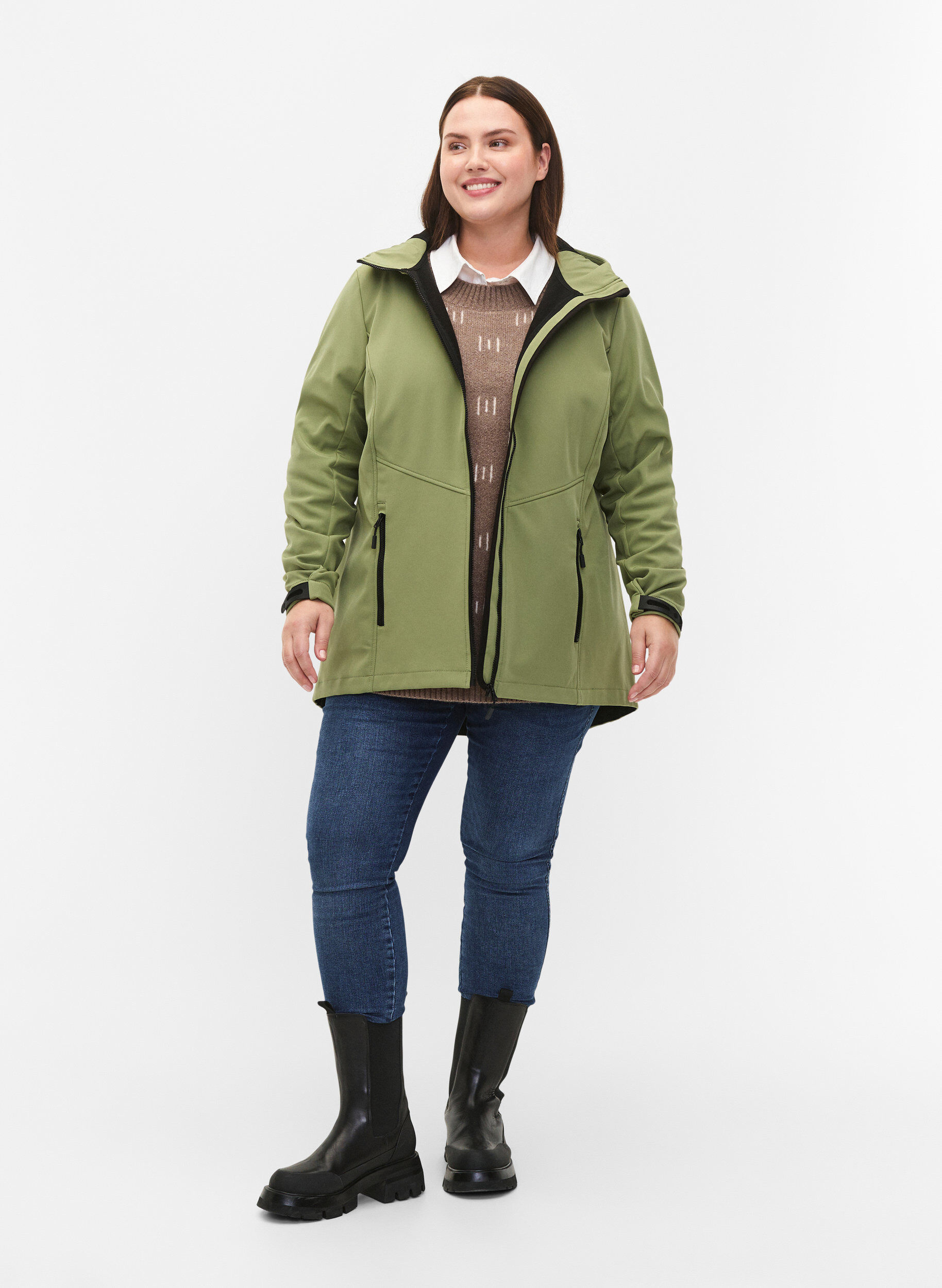 Zizzi  Veste softshell courte avec des poches, Oil Green, Model image number 2