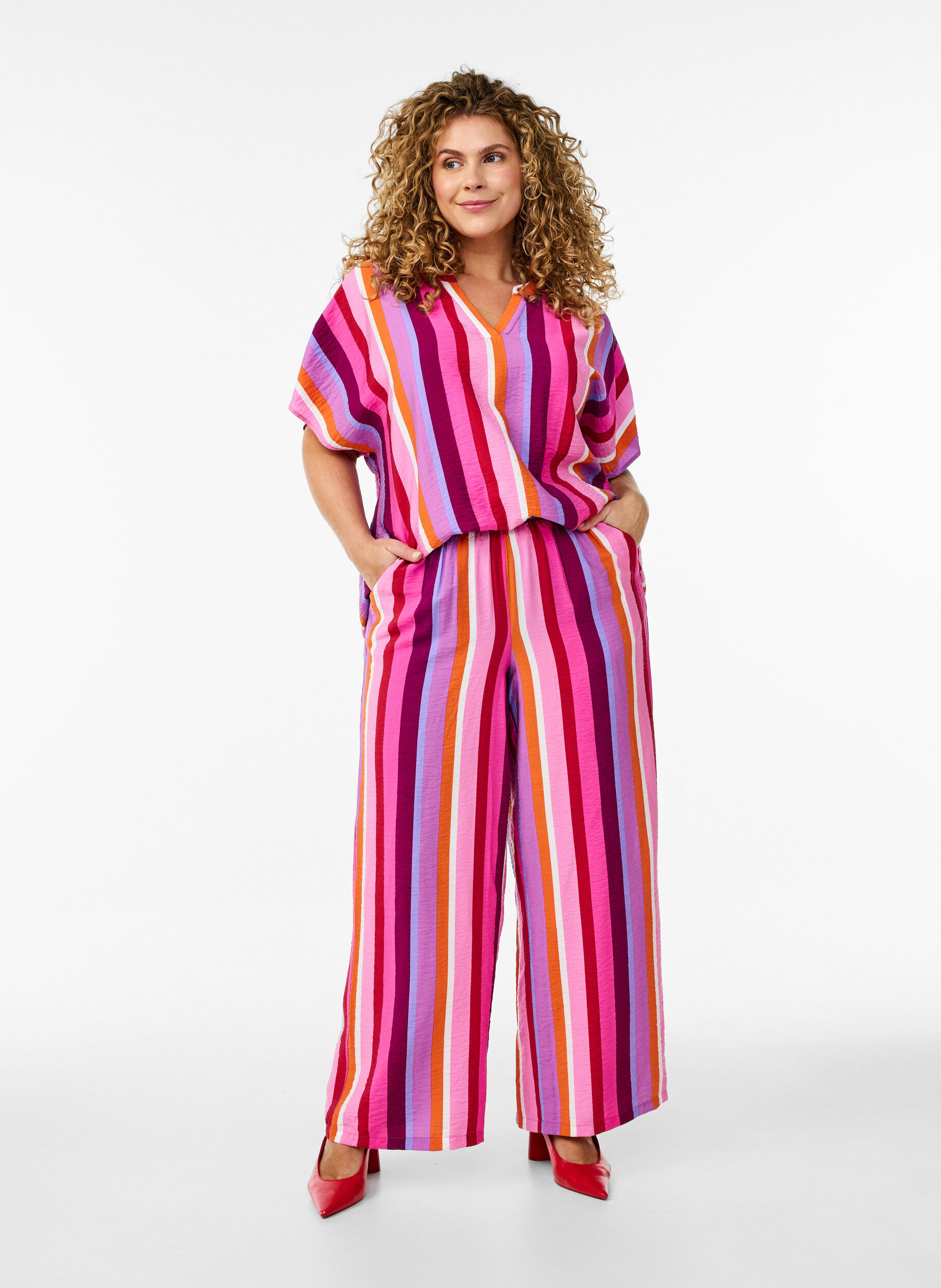 Zizzi Chemisier en viscose ray&eacute; &agrave; manches courtes, Rose, Model image number 1