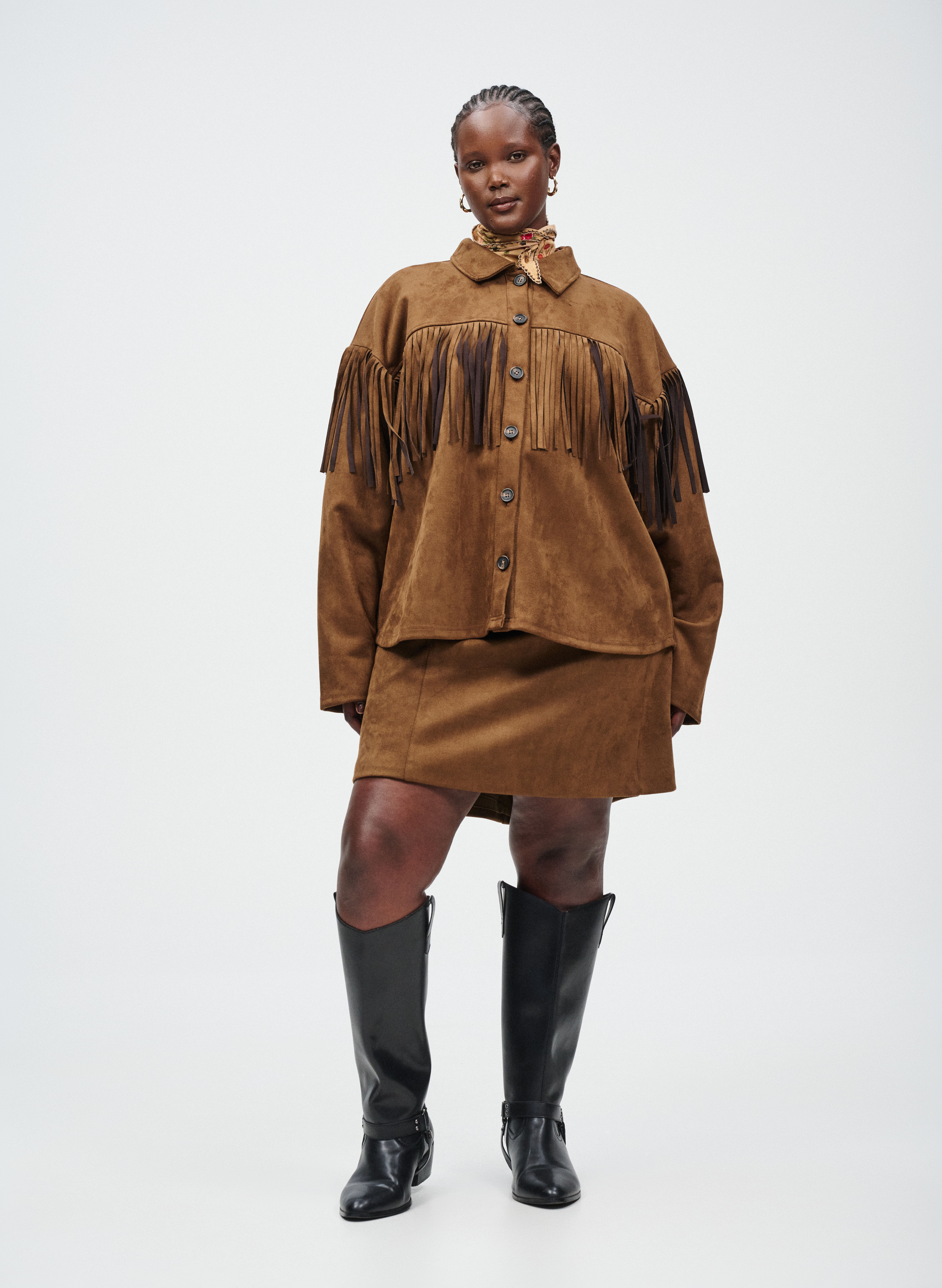 Zizzi Ensemble en simili cuir su&eacute;d&eacute;, , Model