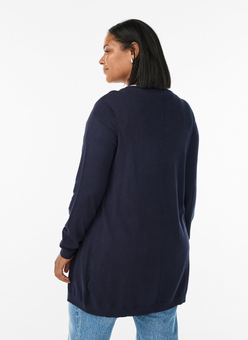 Long cardigan tricot&eacute; dans un m&eacute;lange de viscose, Bleu, Model image number 2