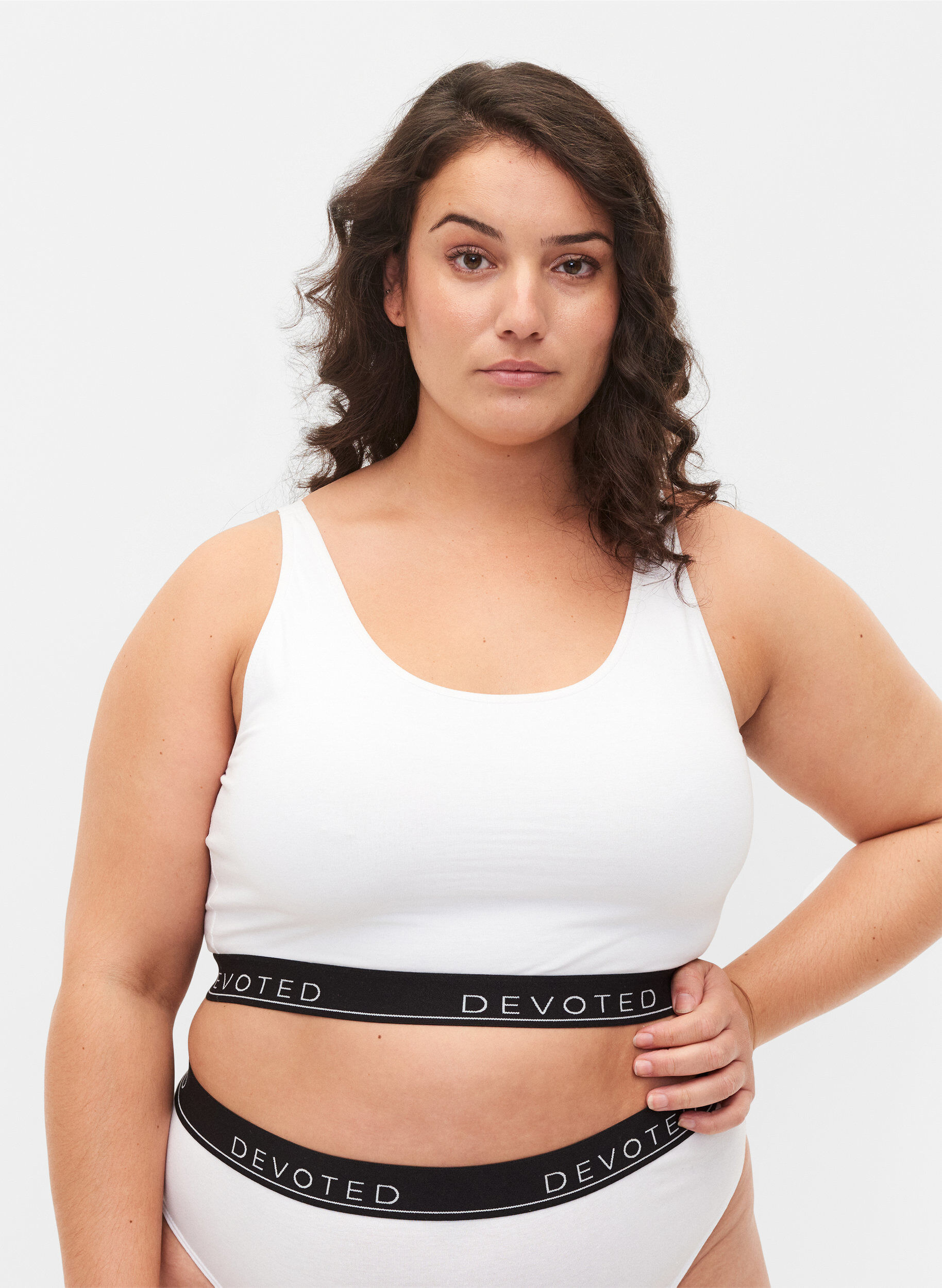 Zizzi Soutien-gorge en coton &agrave; bretelles r&eacute;glables, Blanc, Model image number 0