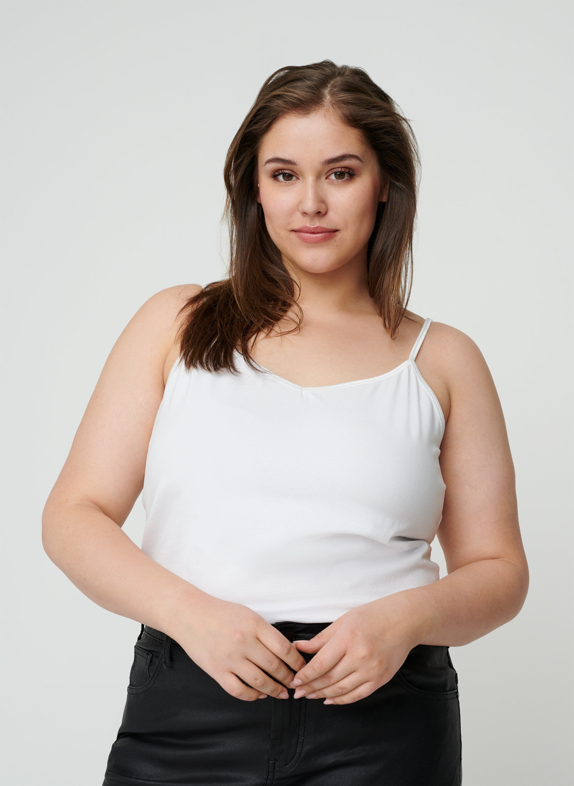 Zizzi Top basique, Bright White, Model image number 0