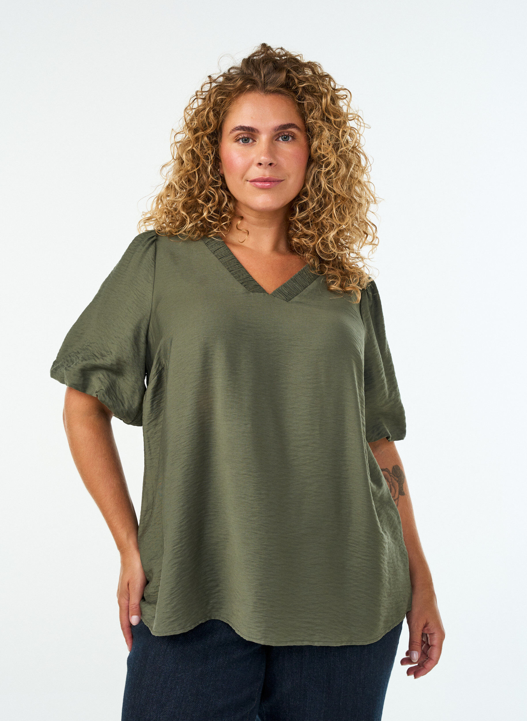 ZizziBlouse avec manches ballon et col en V, Vert, Model image number 0