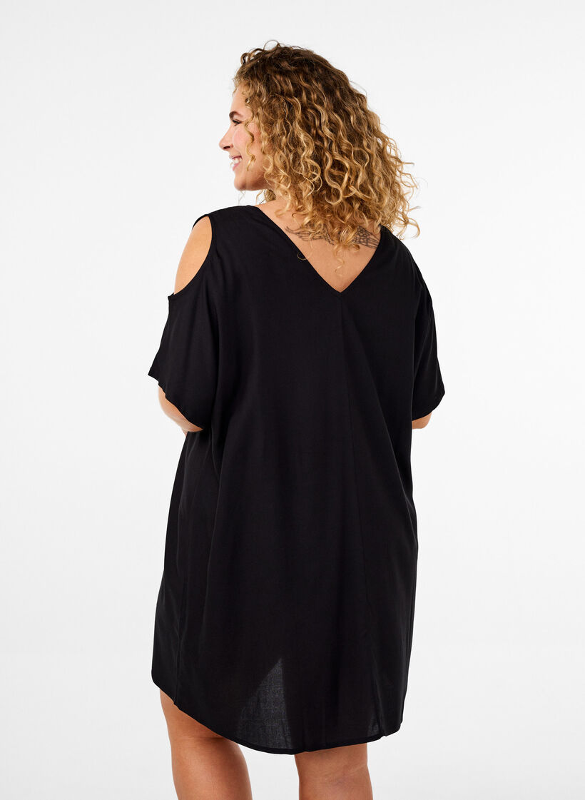 Robe de plage avec détail sur l'épaule en viscose, Noir, Model image number 2