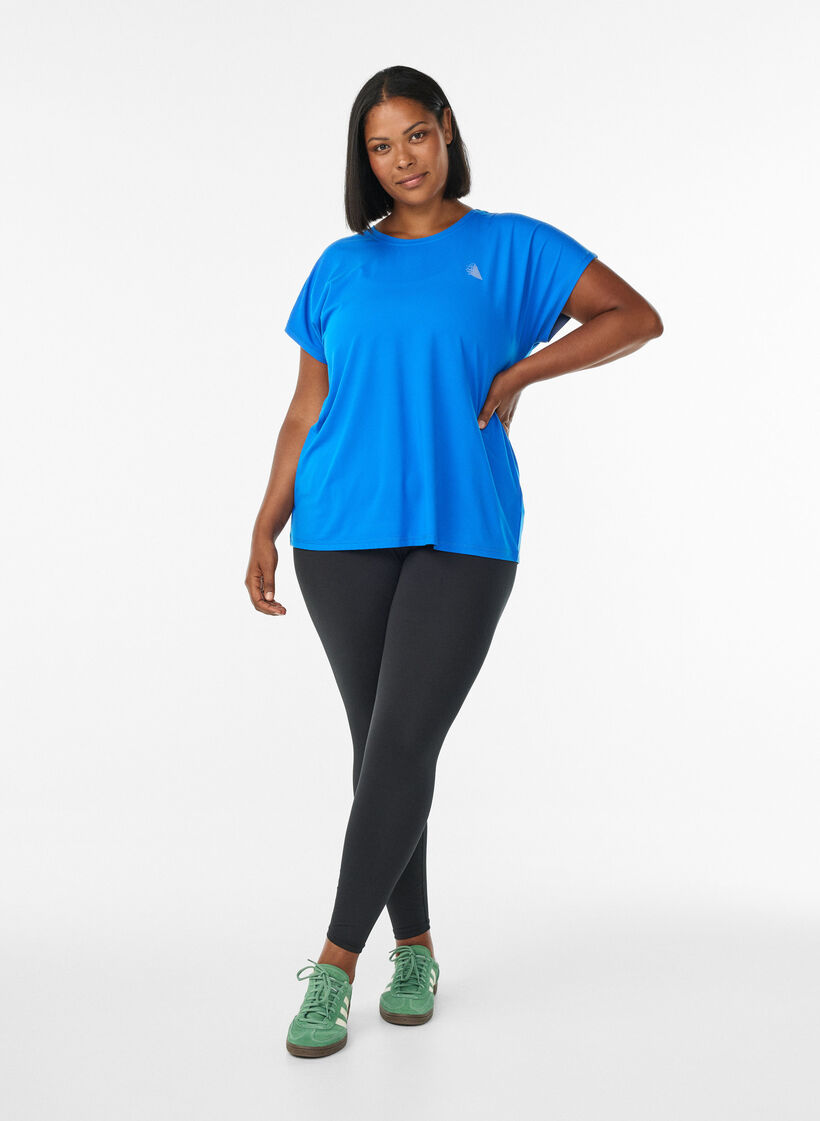 T-shirt de sport couleur unie, Bleu intense, Model