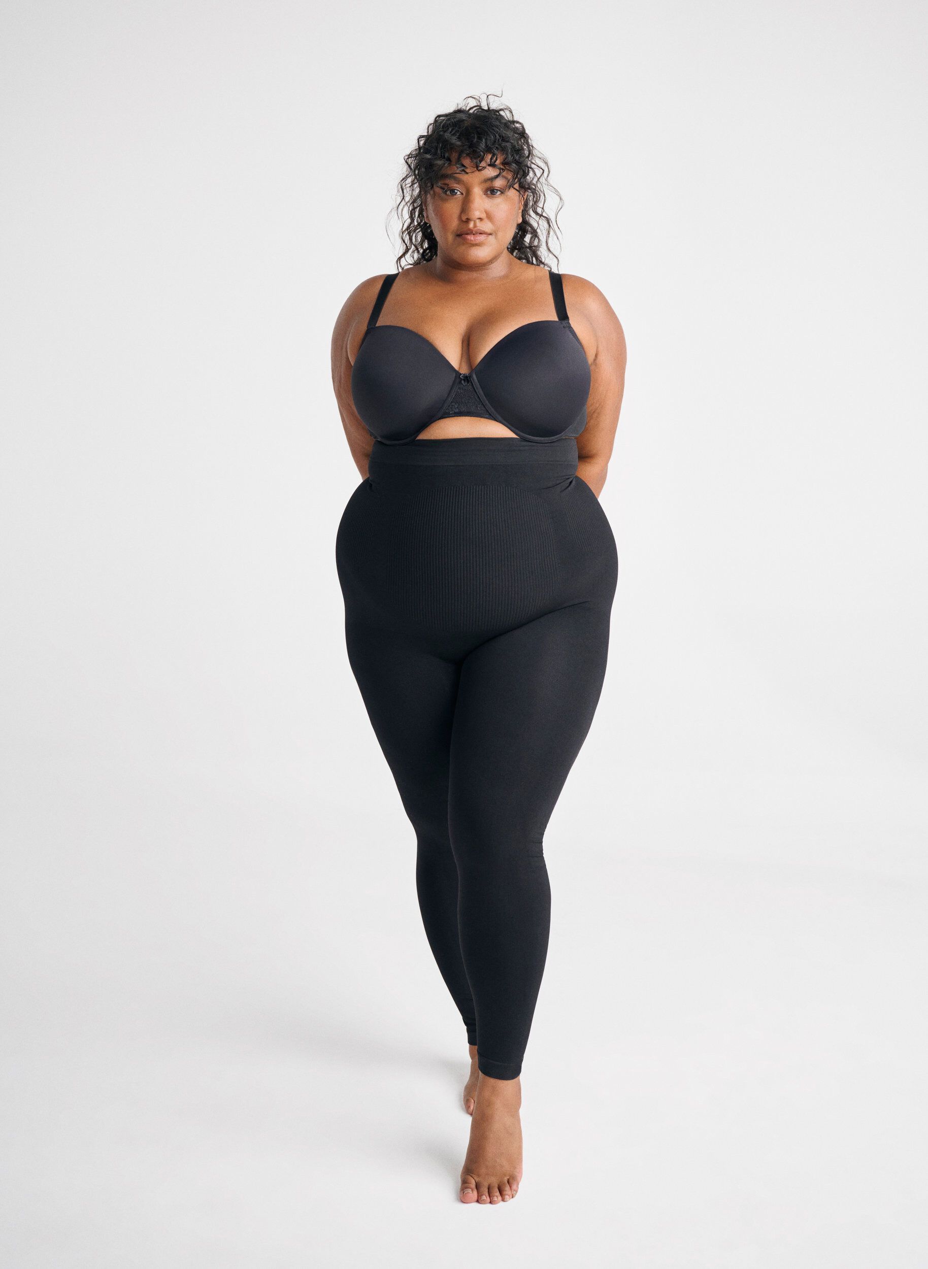 Zizzi Leggings gainants &agrave; taille haute, Noir, Image image number 0