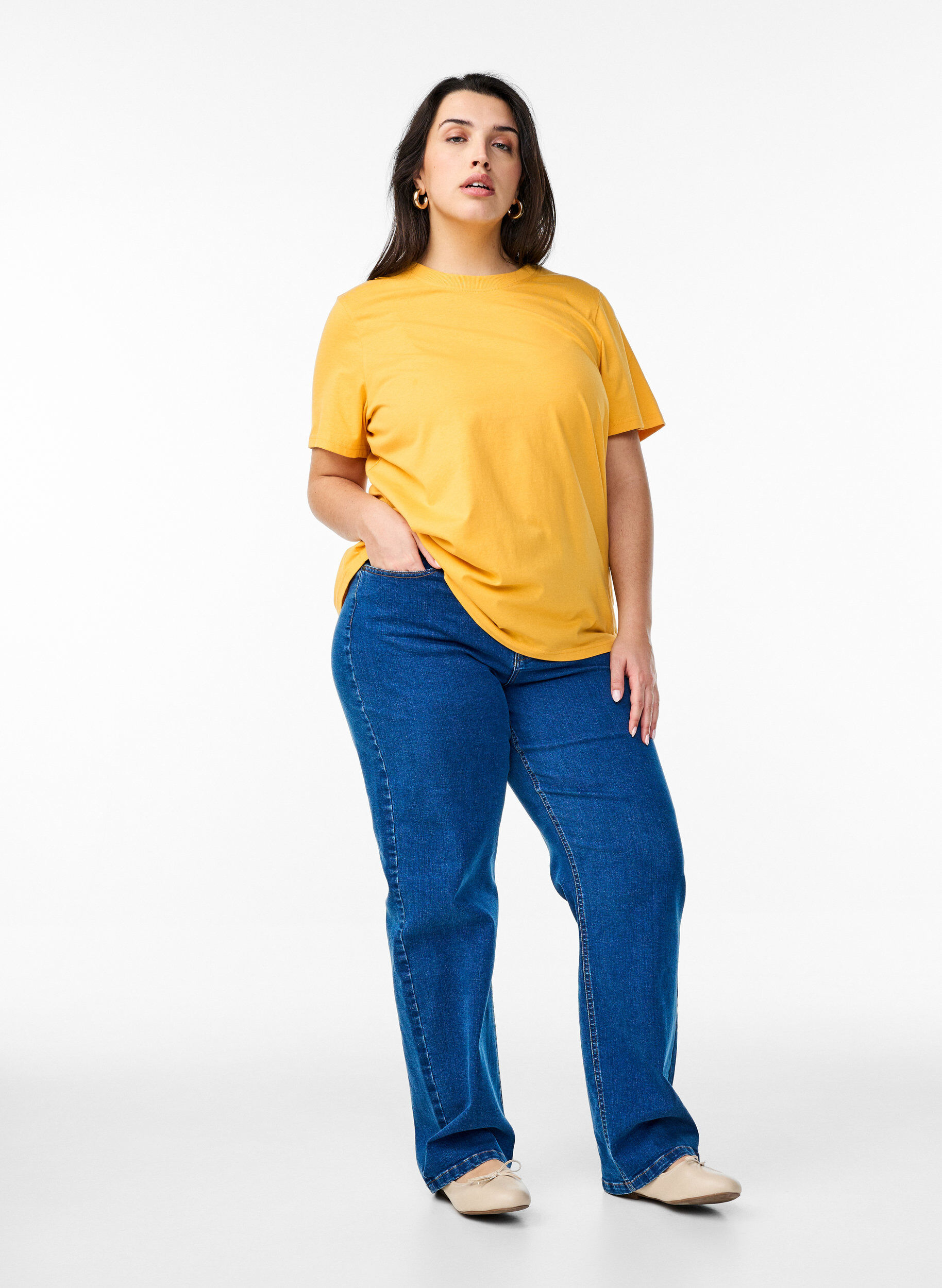 ZizziT-shirt basique en coton &agrave; col rond, Jaune, Model image number 1