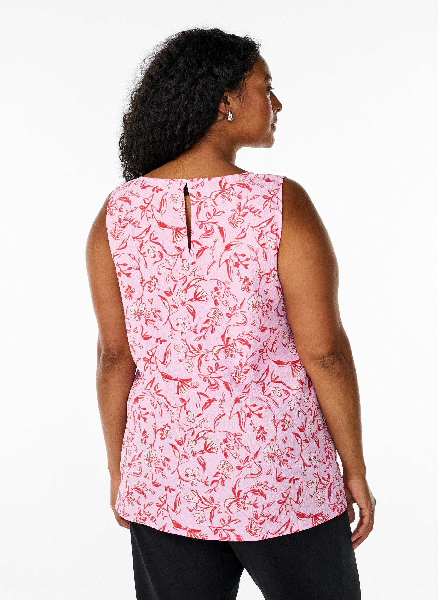 Zizzi FLASH - Haut sans manches et textur&eacute;, Rose poudr&eacute;e, Model image number 2