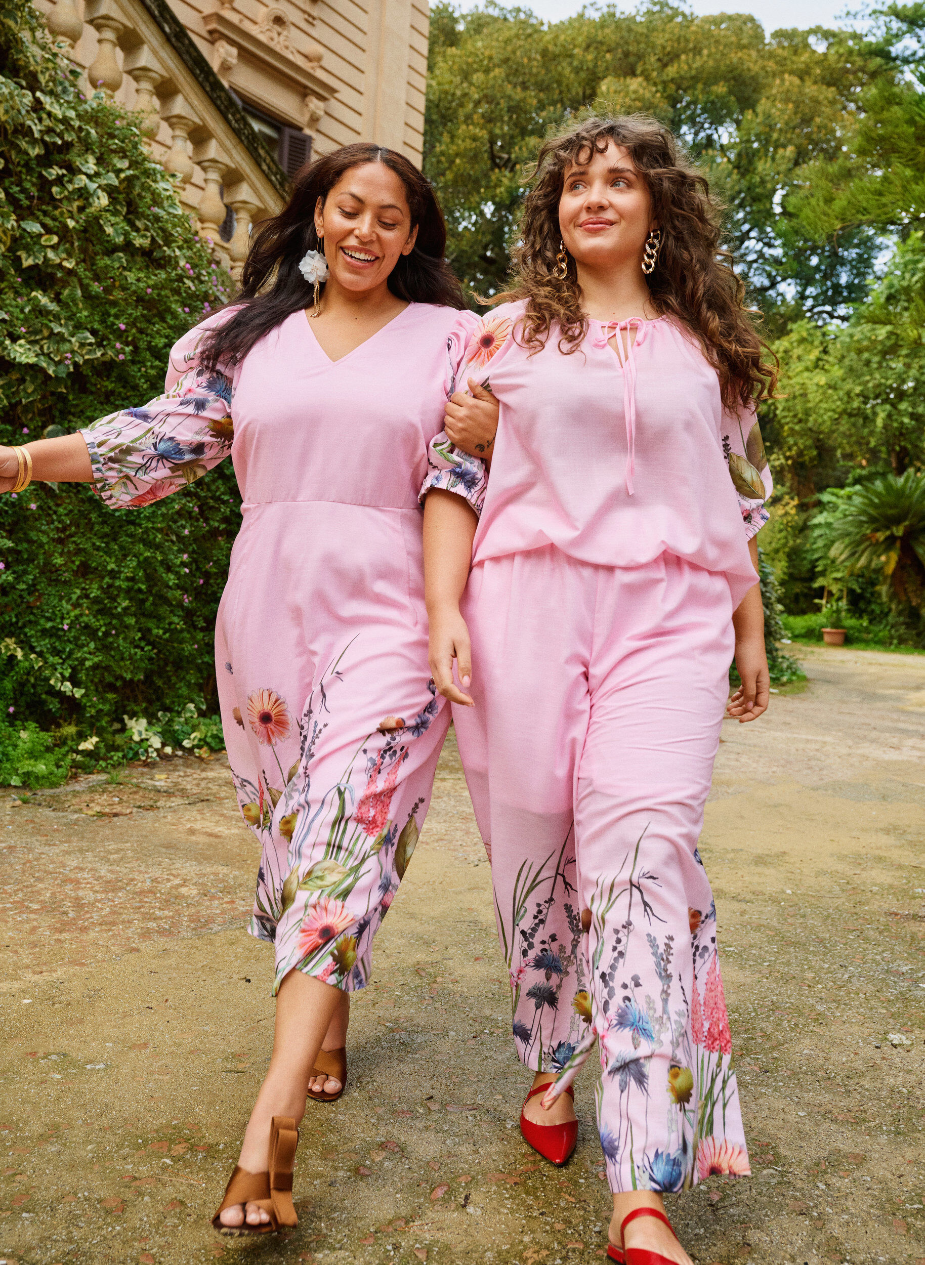 Zizzi Robe midi taille empire &agrave; imprim&eacute; floral, Rose, Image image number 0