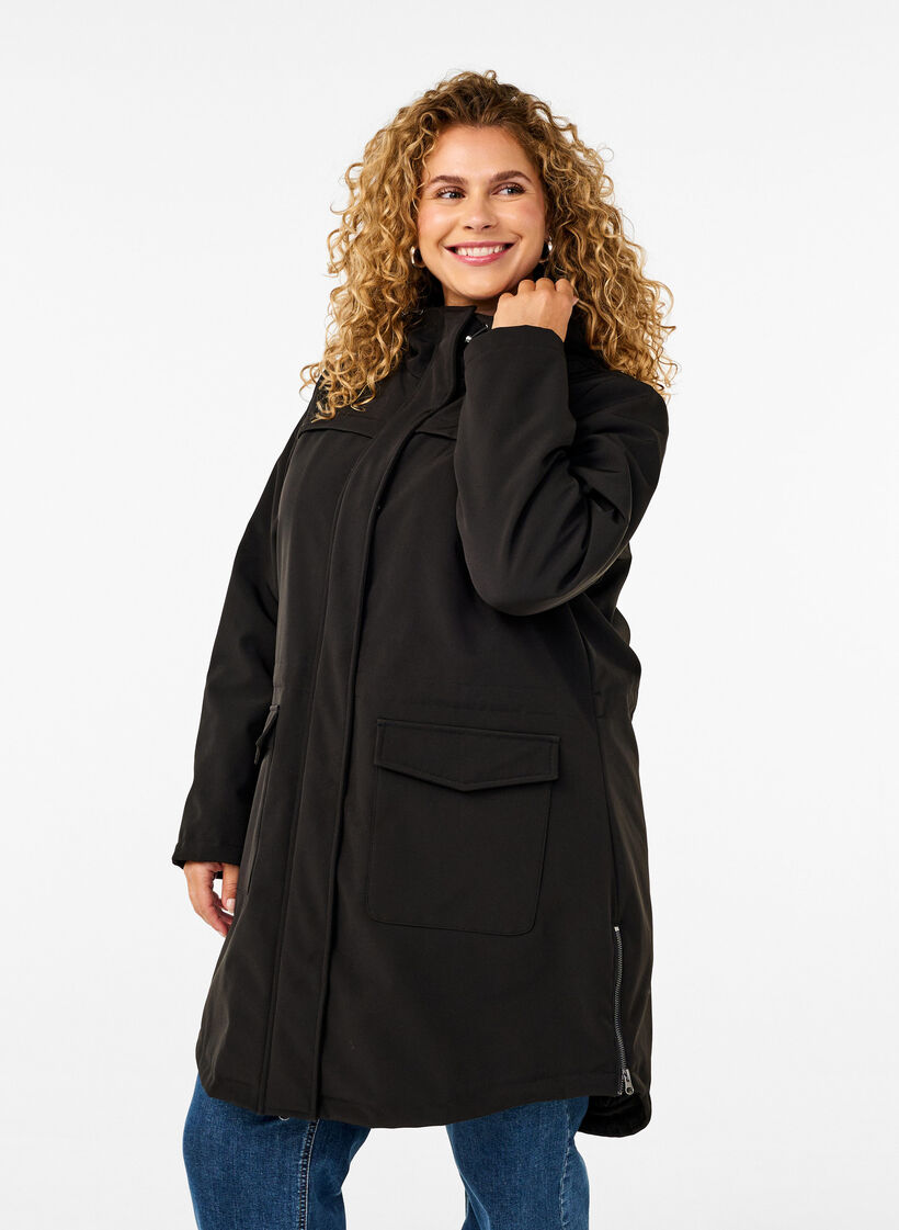 Veste softshell r&eacute;sistante &agrave; l'eau avec doublure matelass&eacute;e, Noir, Model image number 0