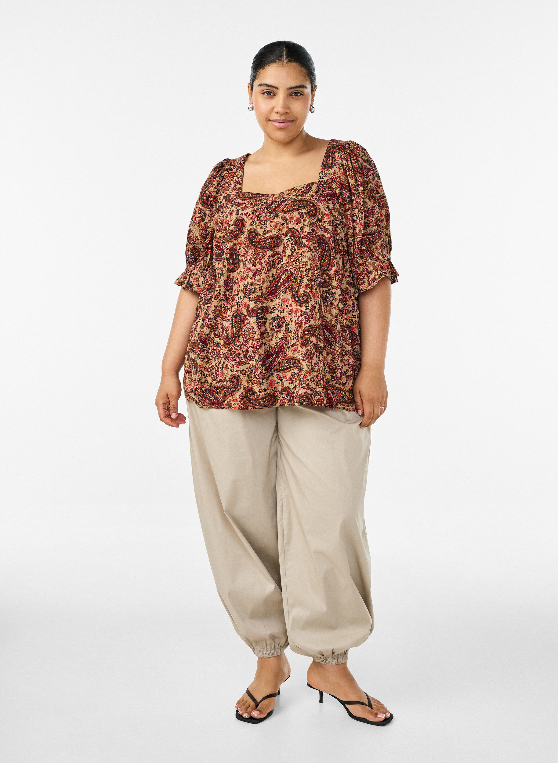 ZizziChemisier en viscose avec imprim&eacute; paisley et encolure carr&eacute;e, Marron, Model image number 1