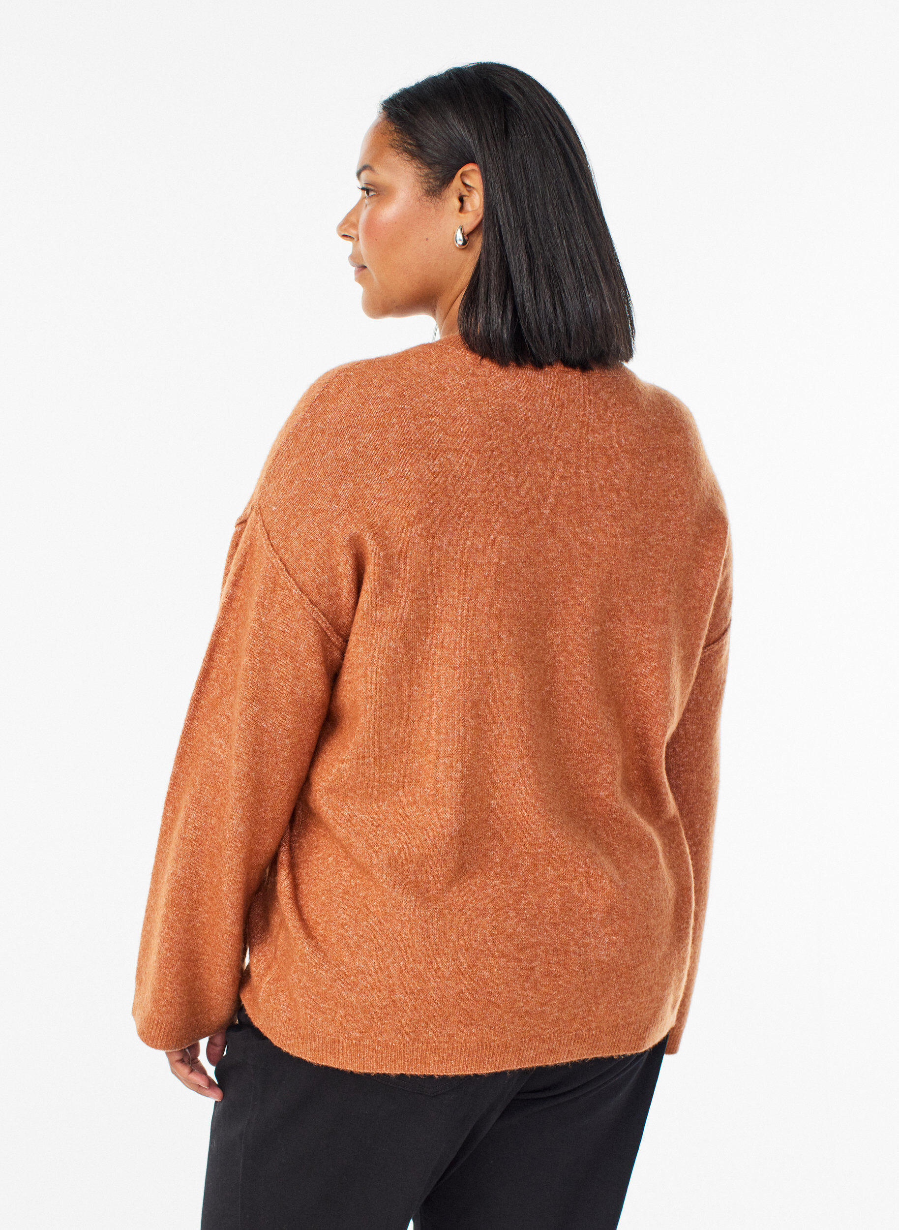 Zizzi Pull ample en maille avec coutures apparentes, Orange fonc&eacute;, Model image number 2