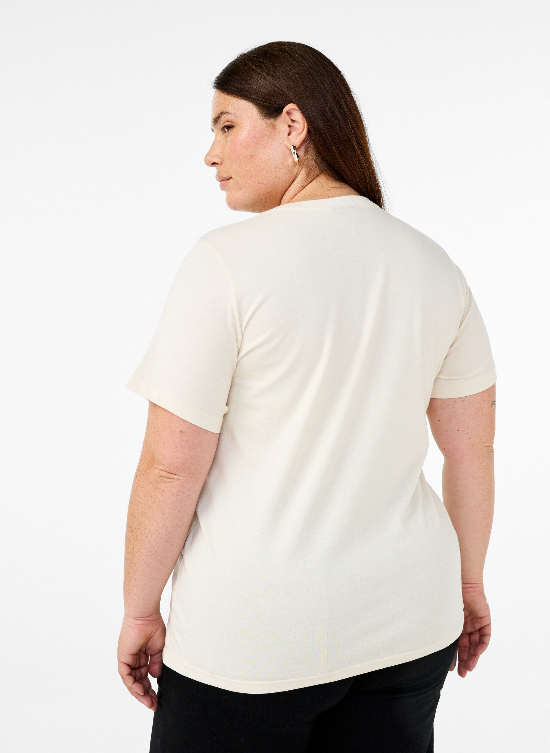 Zizzi T-shirt en coton biologique avec impression sur le devant, Vanille, Model image number 2