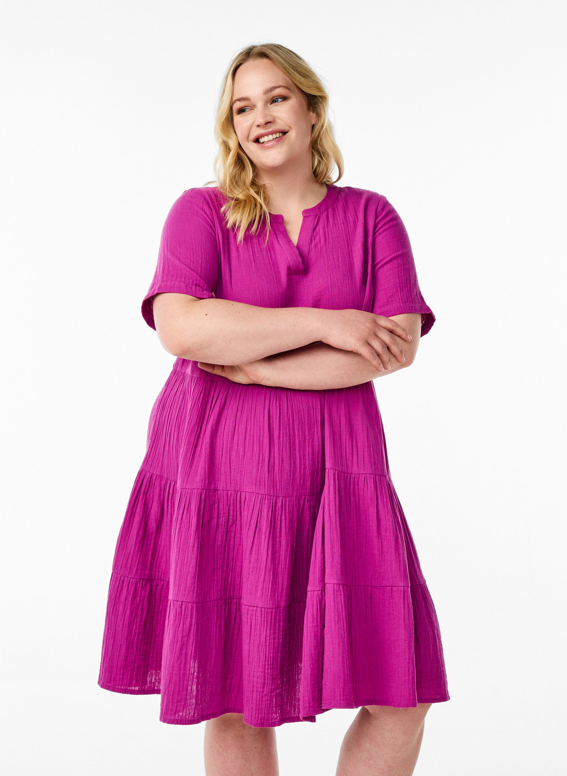 Zizzi Robe en mousseline de coton longueur genou, coupe &eacute;vas&eacute;e, Violet, Model image number 0