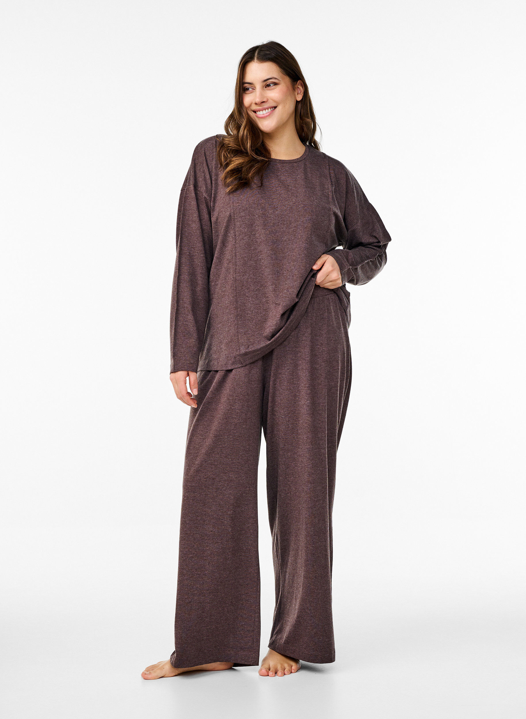 Zizzi Pantalon en jersey avec coupe droite et taille haute, Bracken Mel., Model image number 0