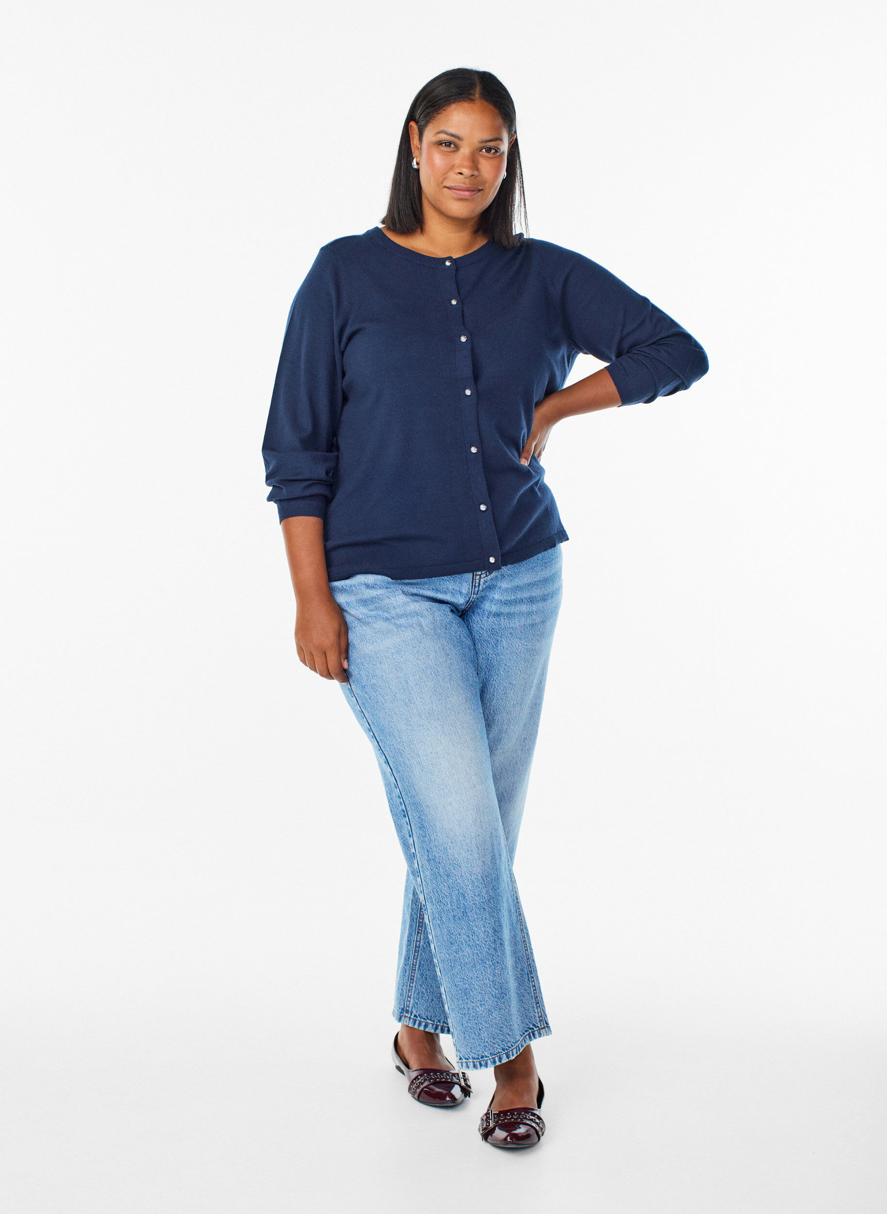 Zizzi Cardigan &agrave; boutons ronds, Bleu, Model image number 1